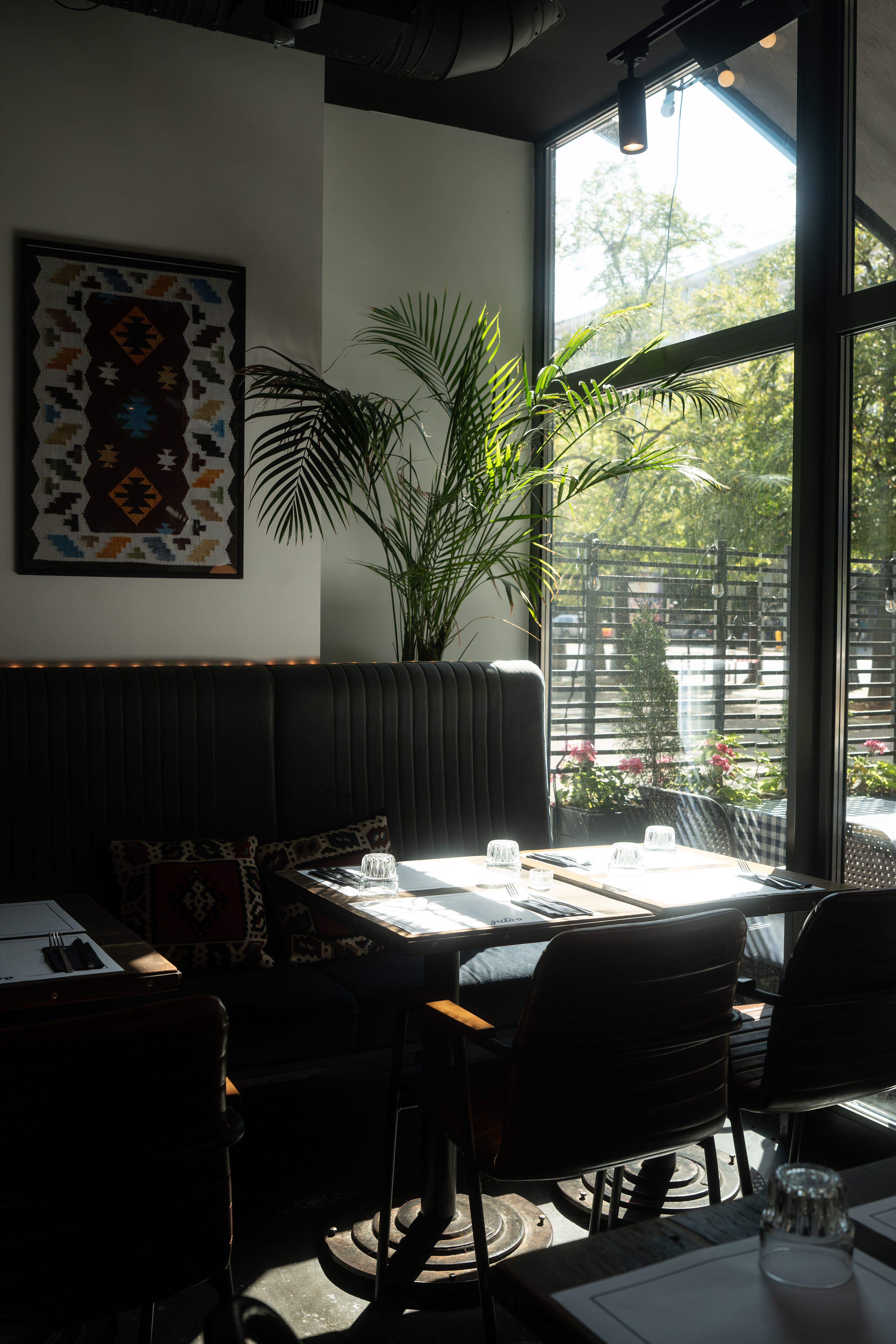 jutro balkan bistro, Warszawa