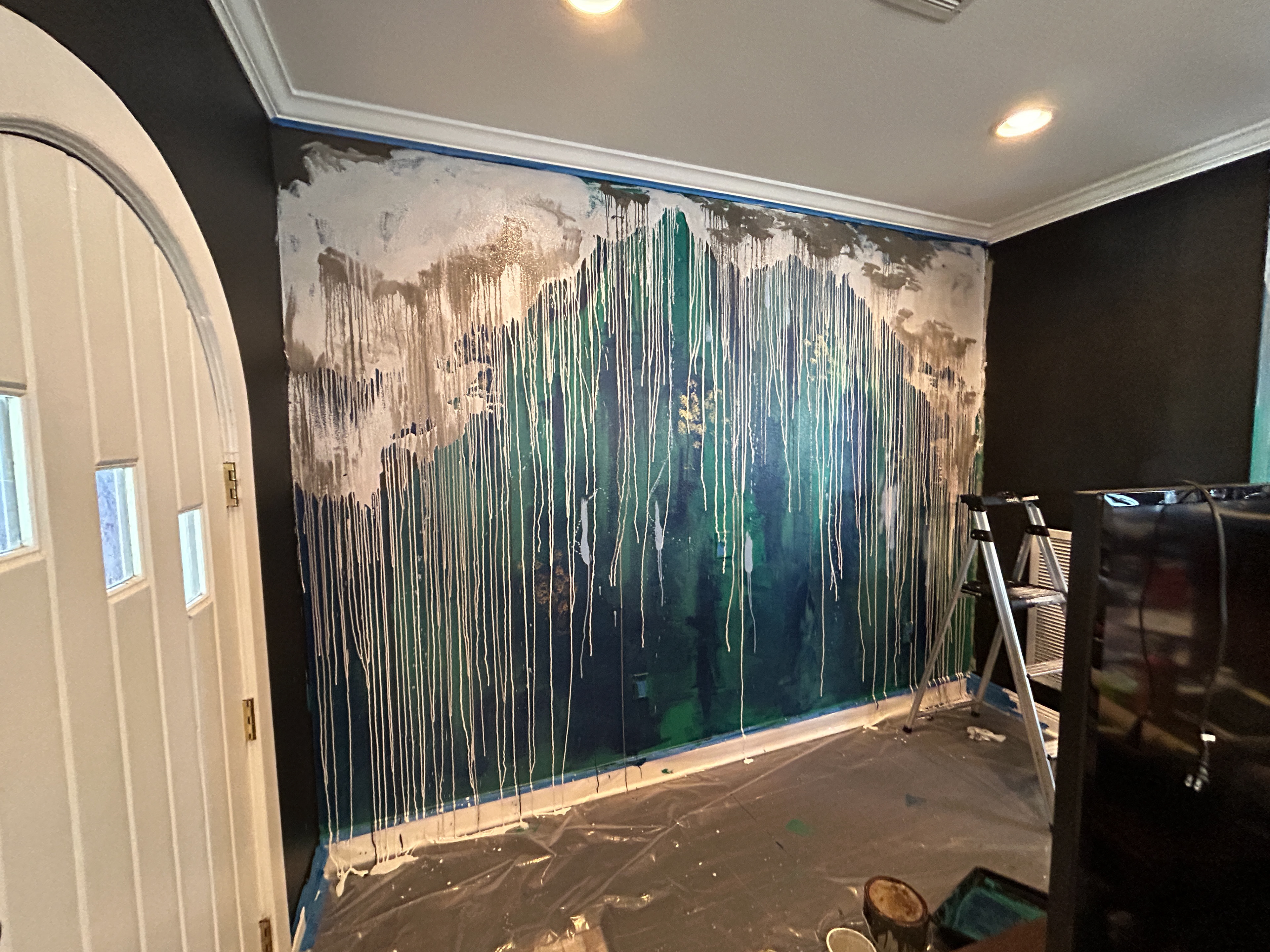 100 sf wall 