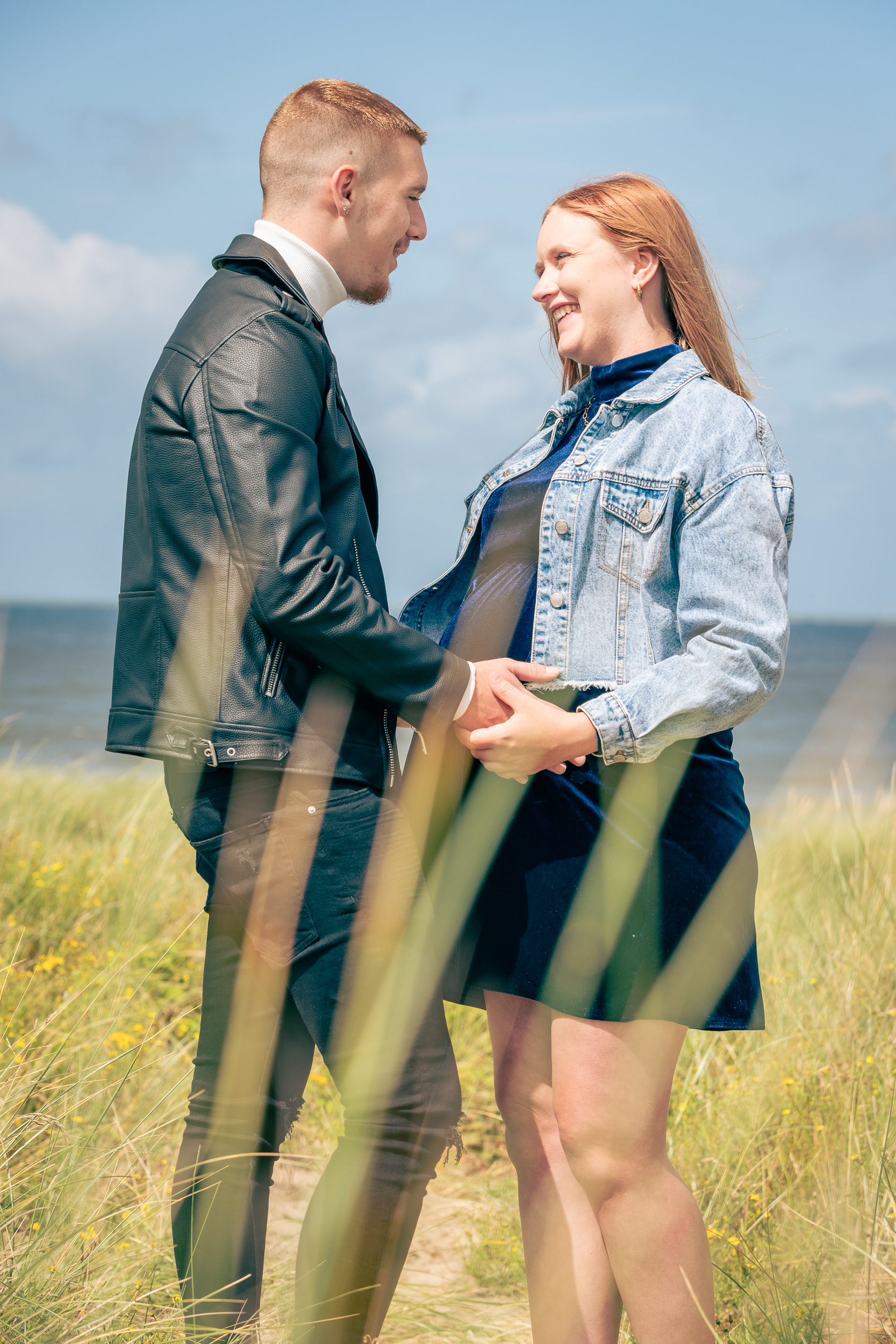 zwangere buik fotoshoot buiten