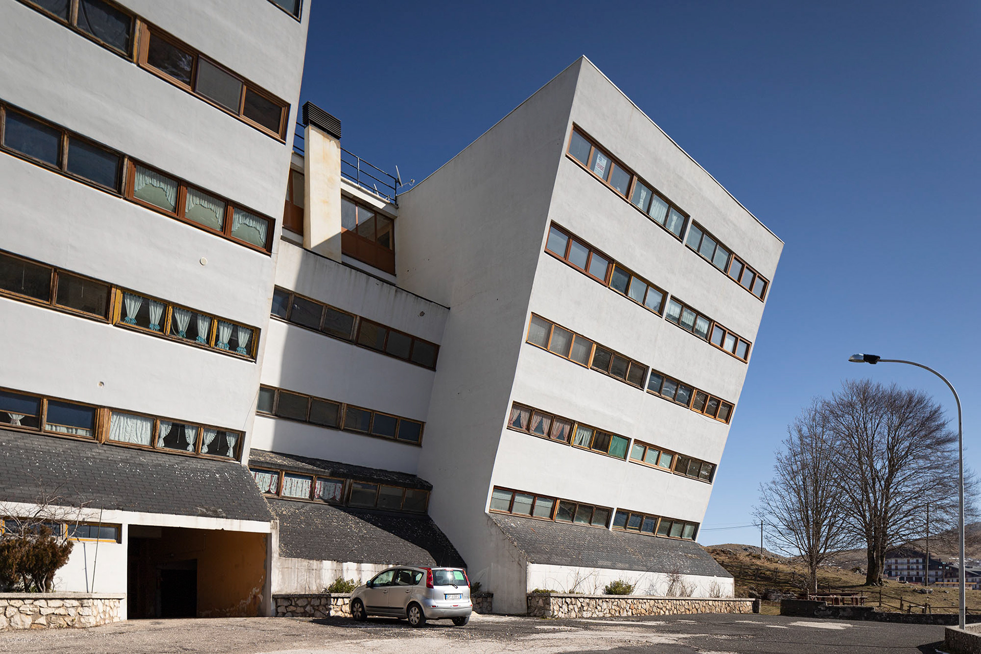 Residence Il Rifugio, F. Palpacelli, Monte Livata – Subiaco (RM), 1976-78