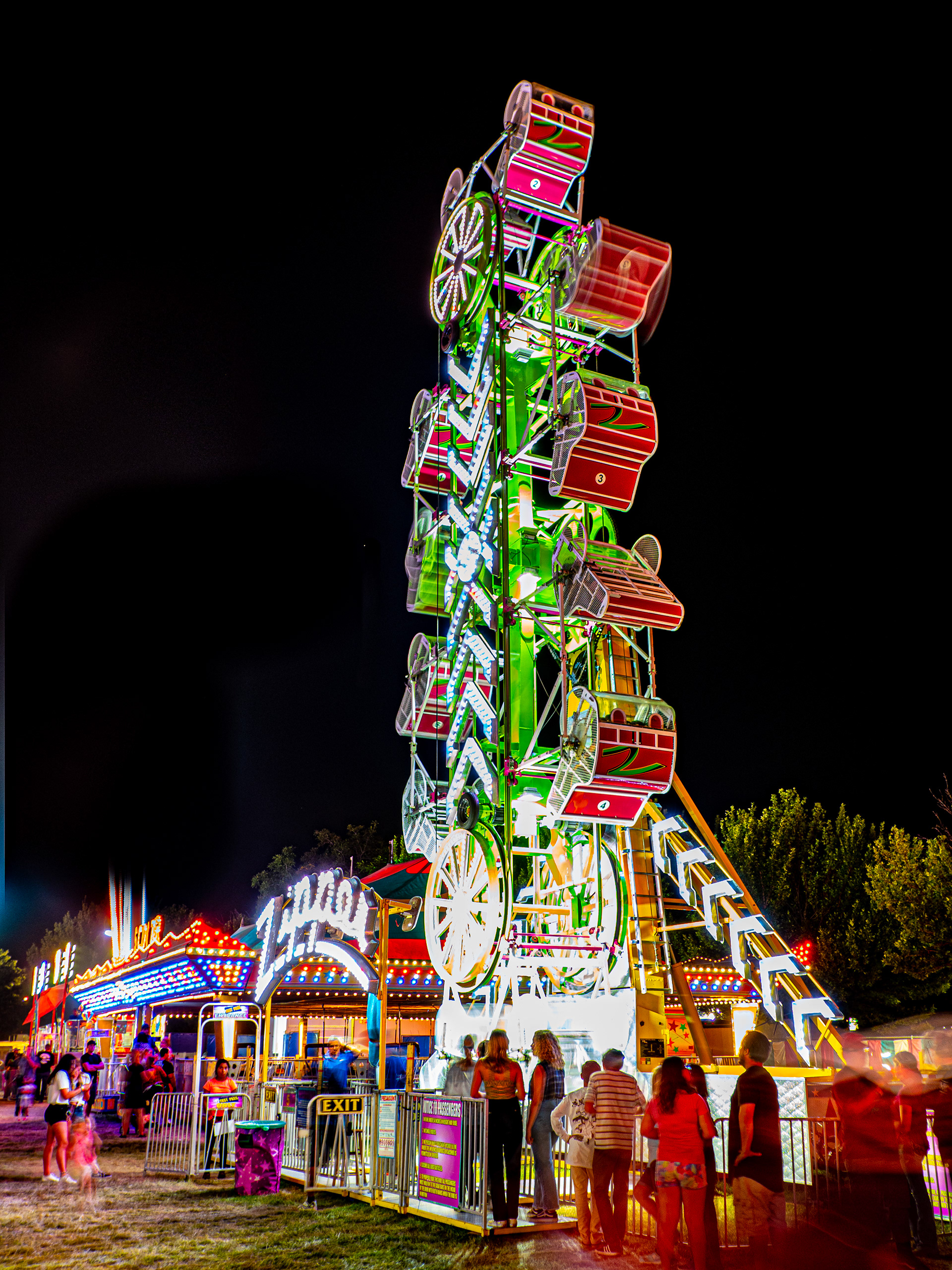 Carnival ride