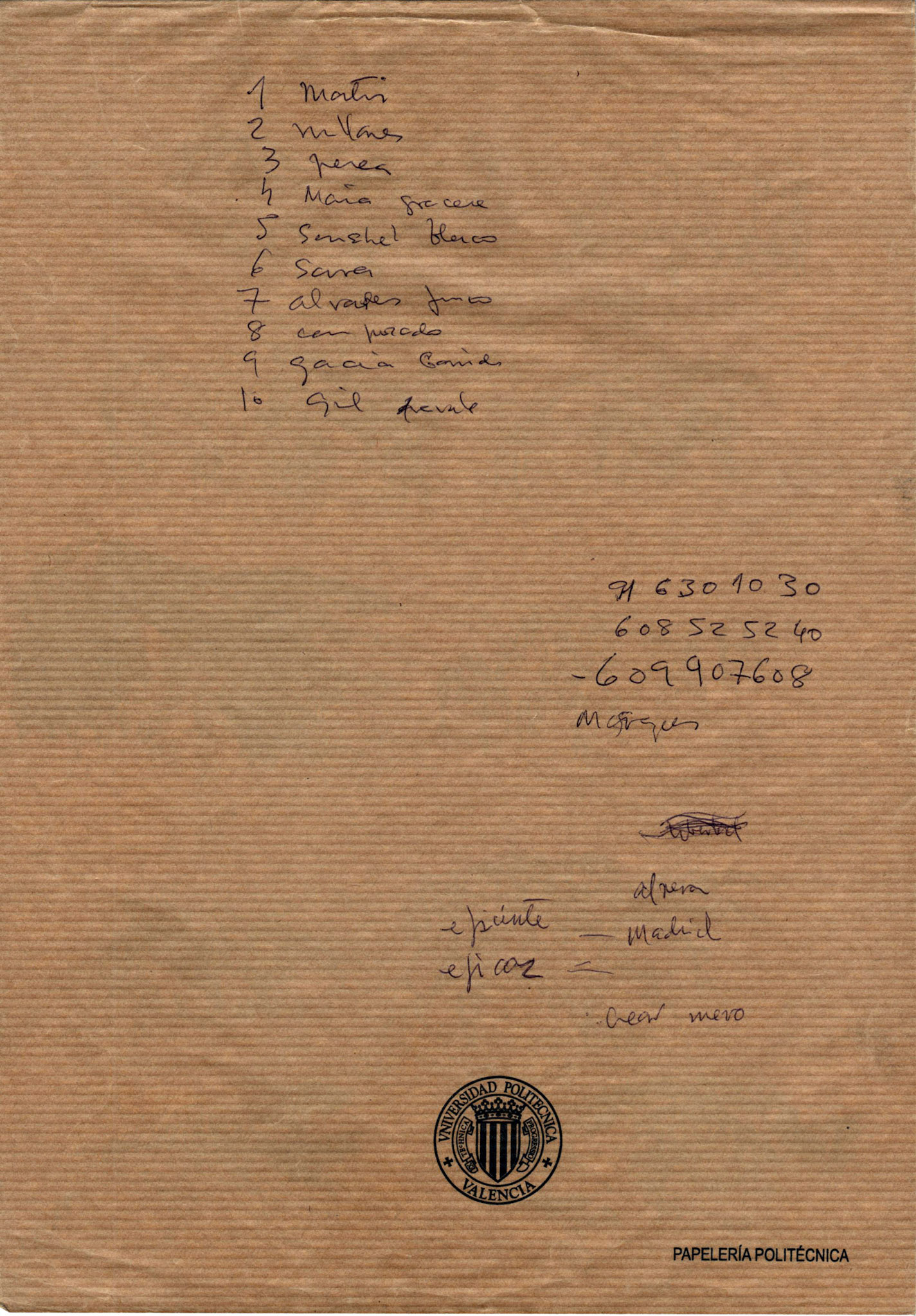 Bolígrafo / papel._ 29,5 x 20,5 cm.