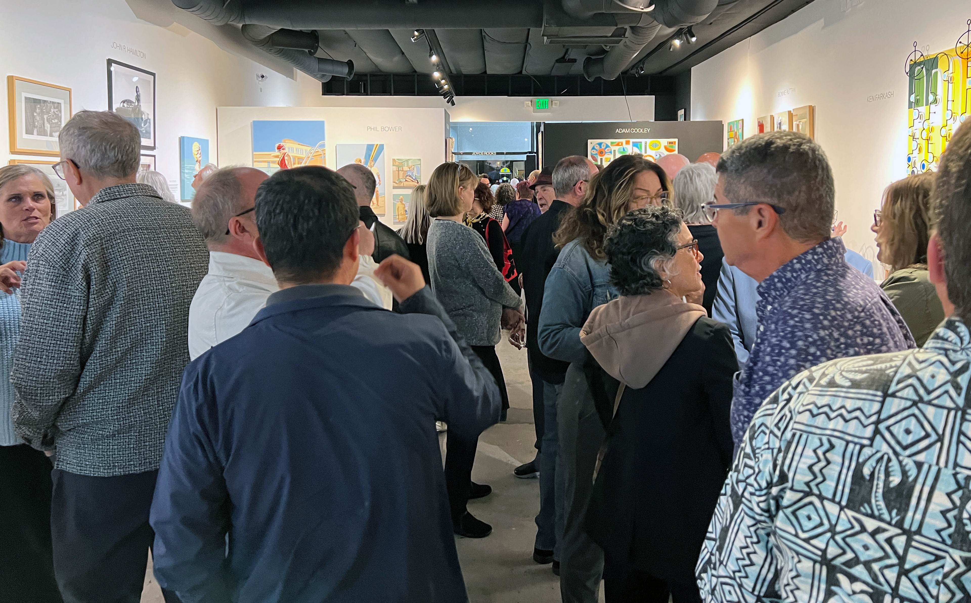  THOROUGHLY MODERN MID•CENTURY