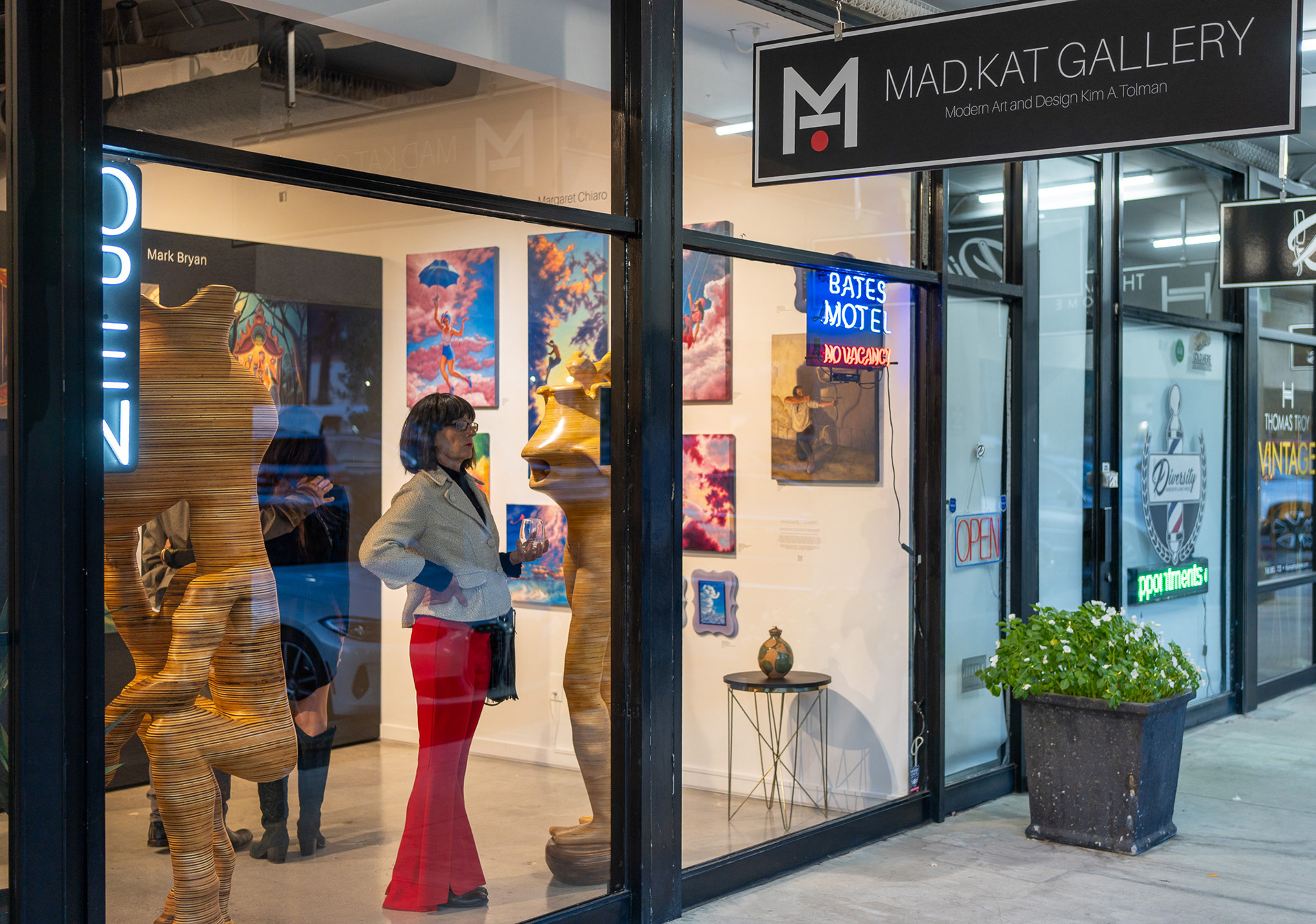 ​​​​​​​YOU THINK I'M PSYCHO DON'CHA MAMA?