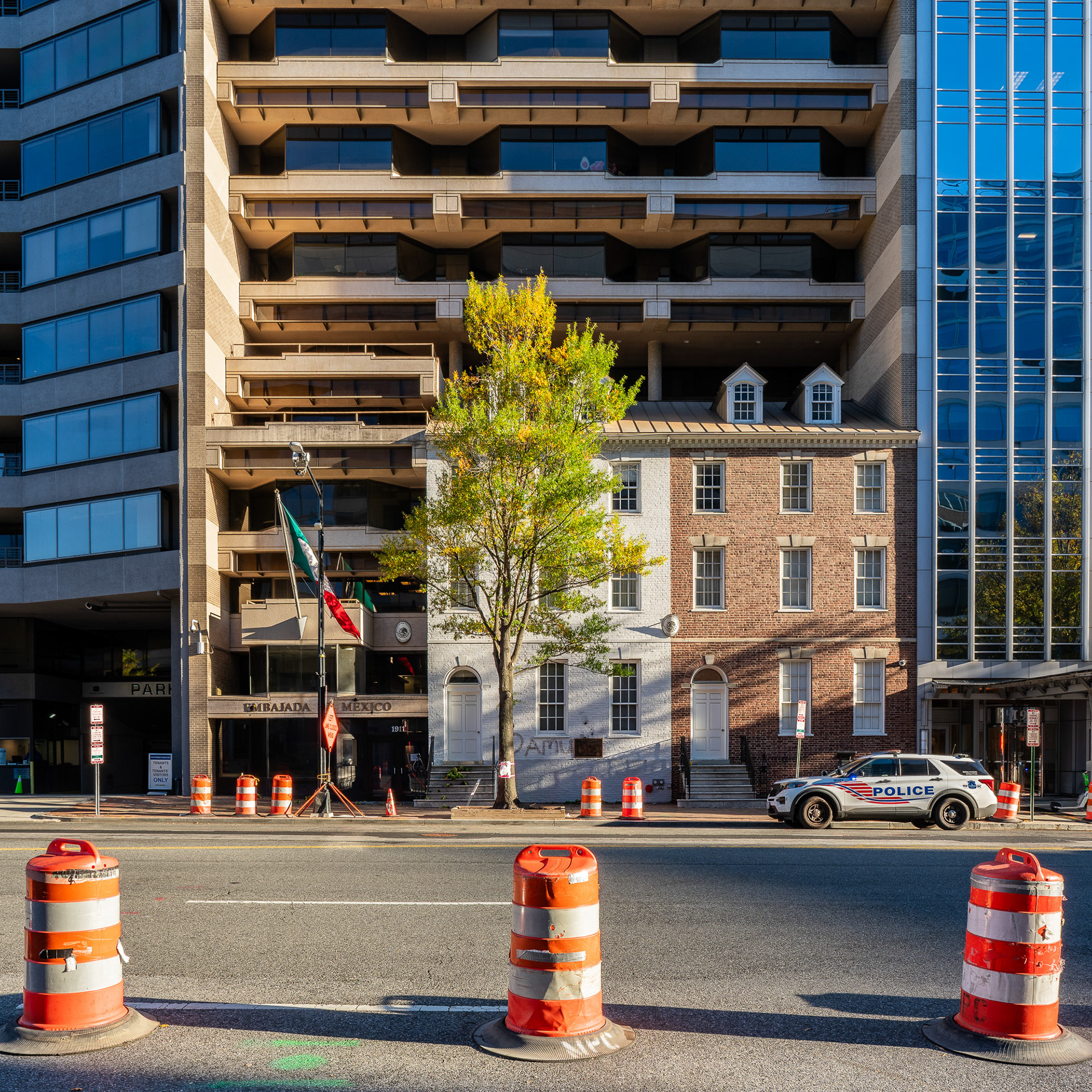 Mexico embassy - Full frontal