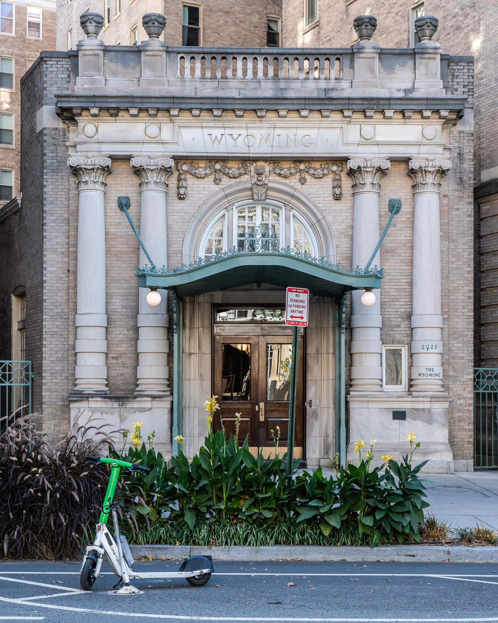 Building face Wyoming