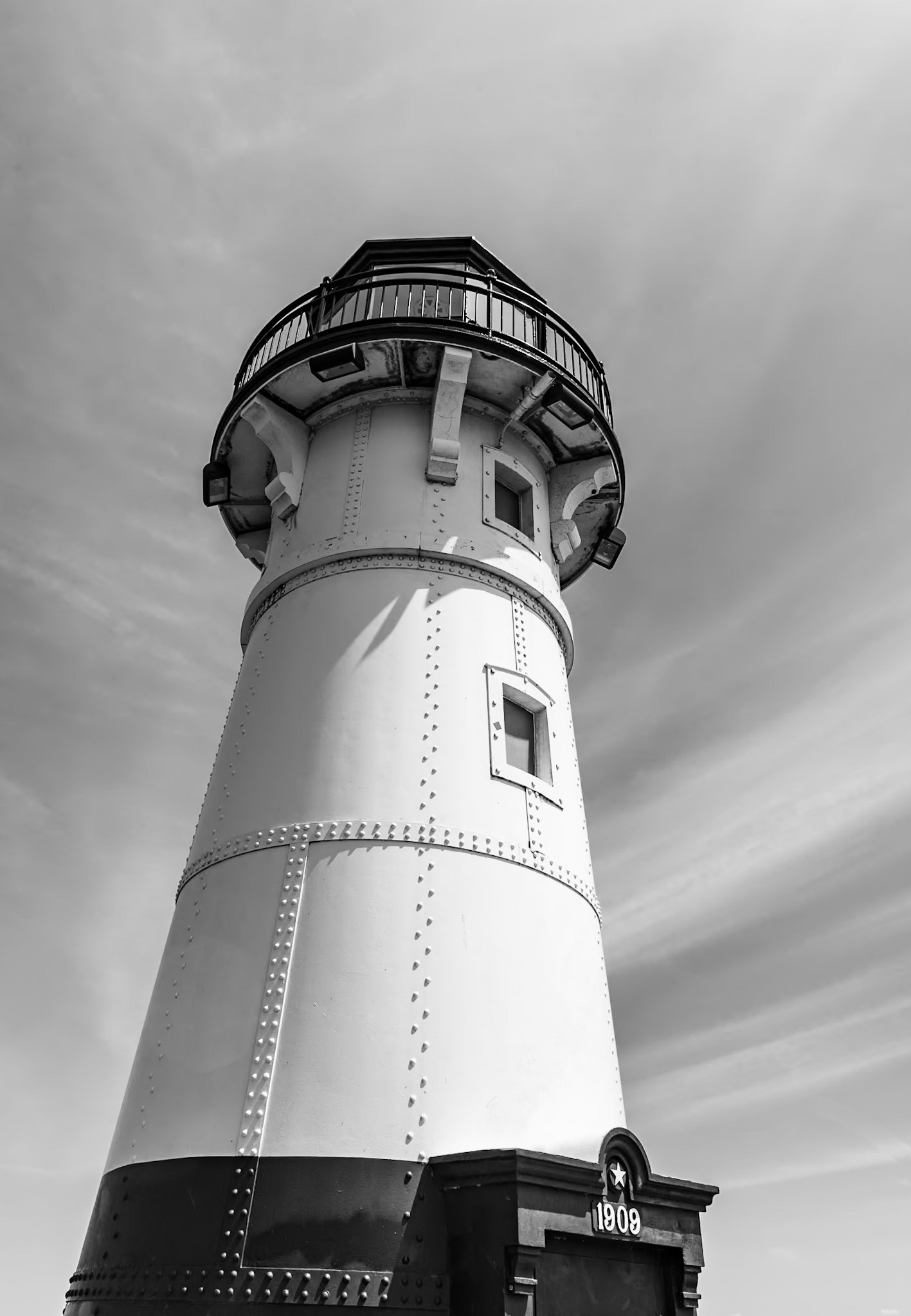 Canal Lighthouse I - DUluth MN