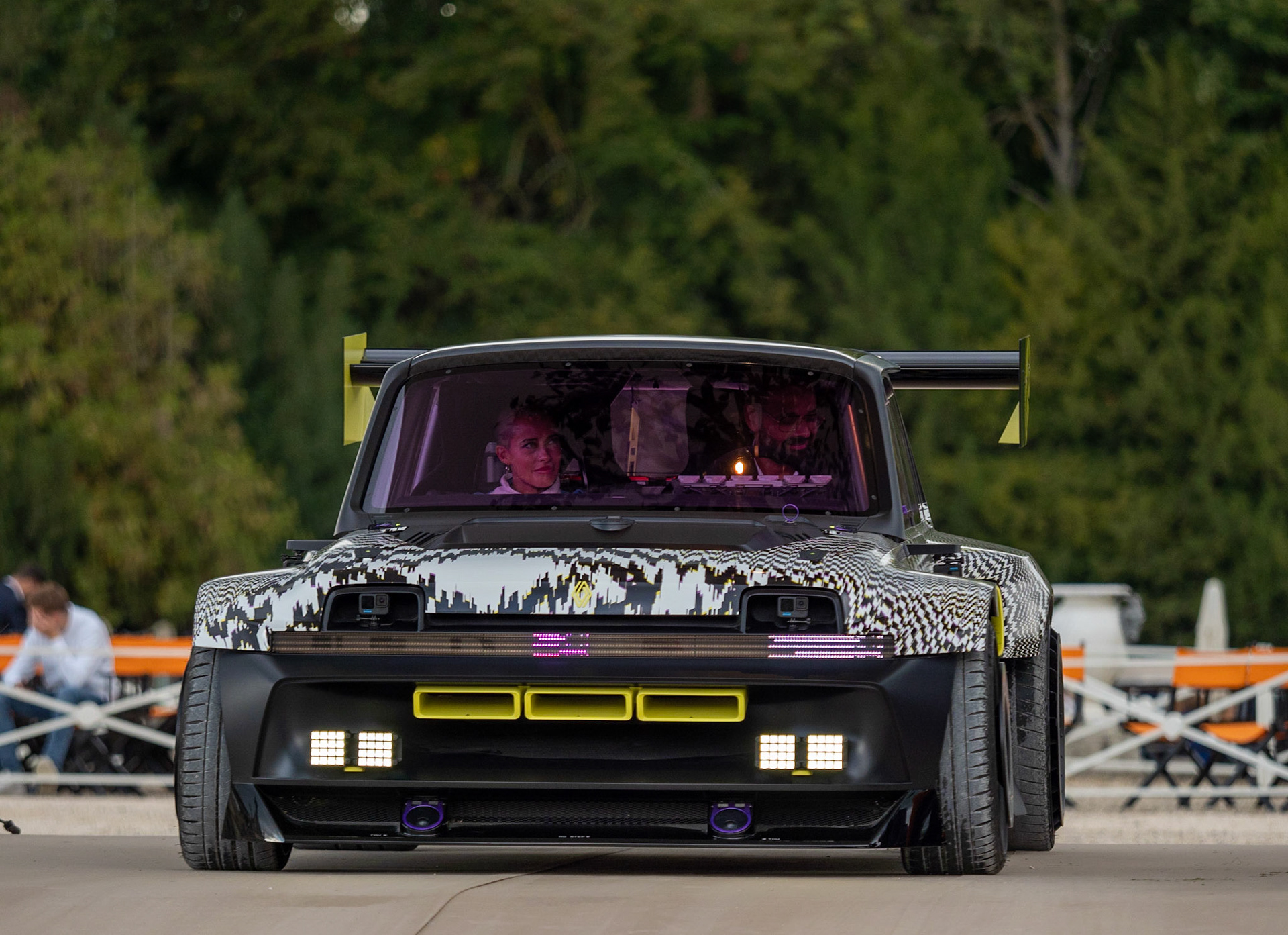 Chantilly Arts & Elegance 2022 Concorso di Eleganza CONCEPT CAR  Renault 5 TURBO 3E  Premio del pubblico