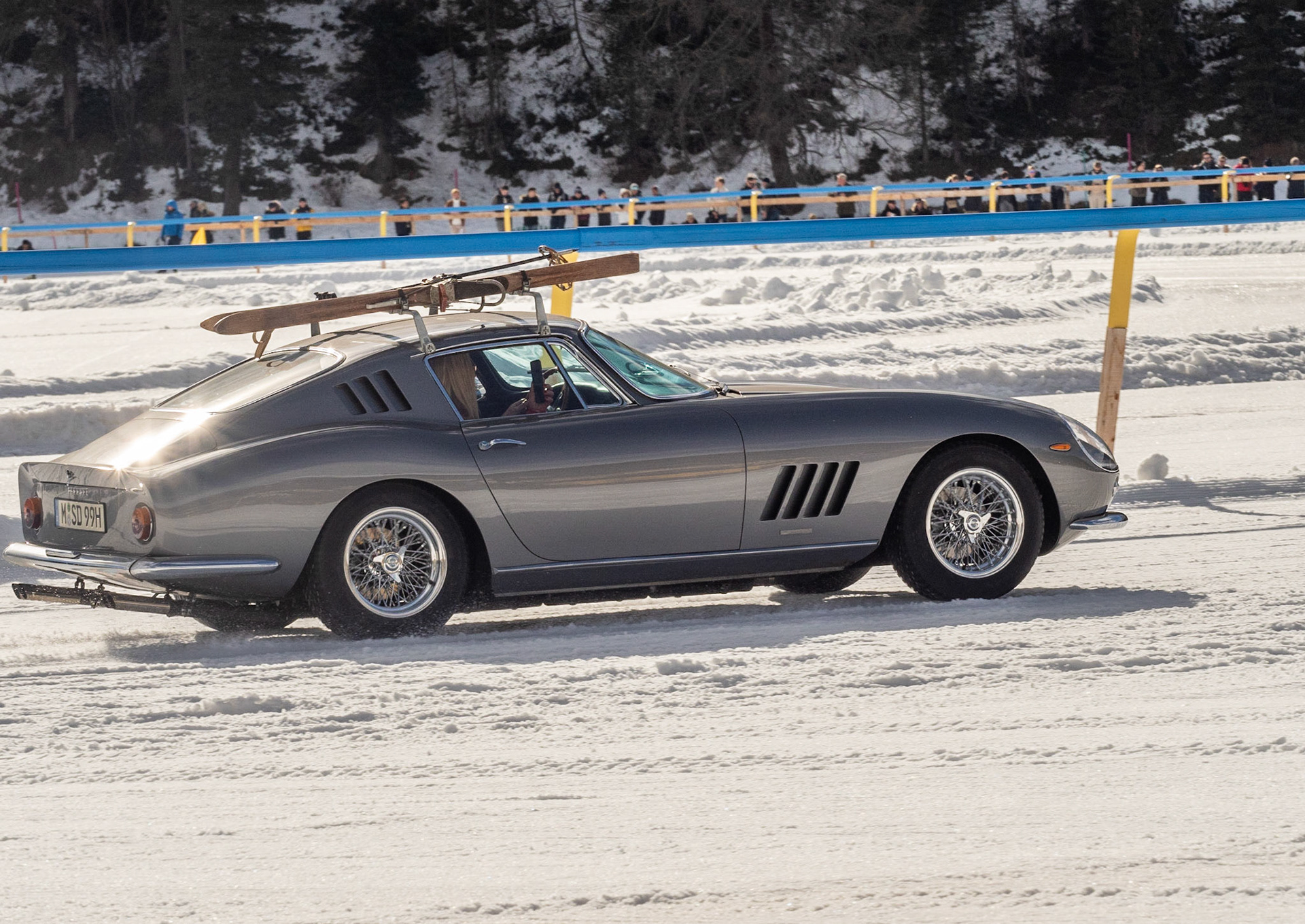 ICE St Moritz 2023 Ferrari 275 GTB # 06725  Queen Wheels