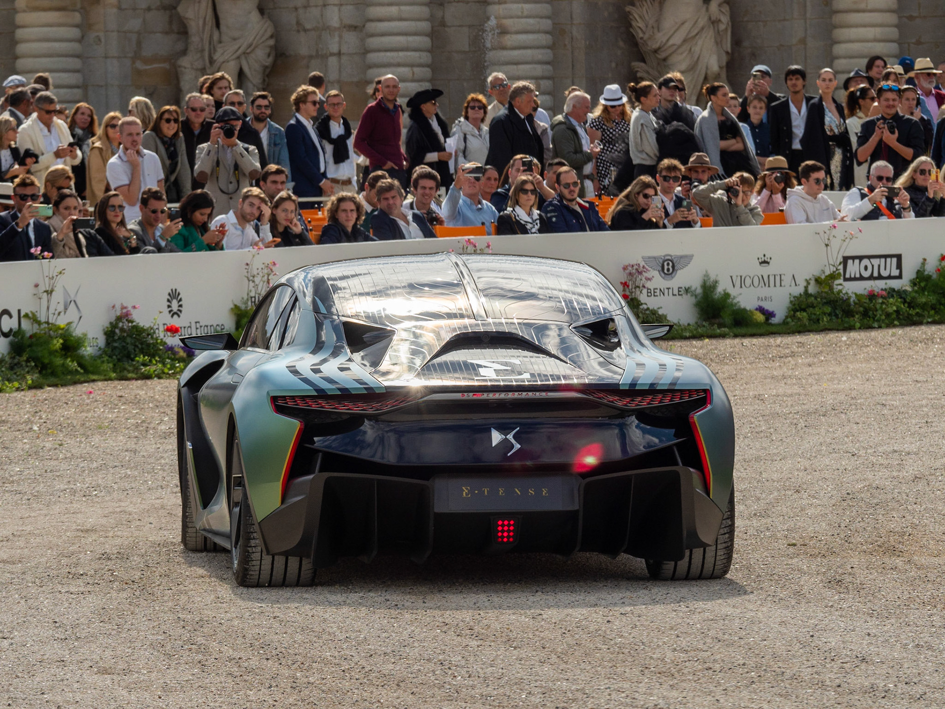 Chantilly Arts & Elegance 2022 Concorso di Eleganza CONCEPT CAR  Citroen DS E-TENS Migliore innovazione