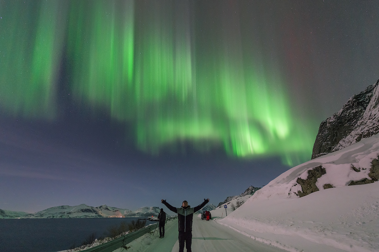 Io e l'Aurora durante un viaggio fotografico