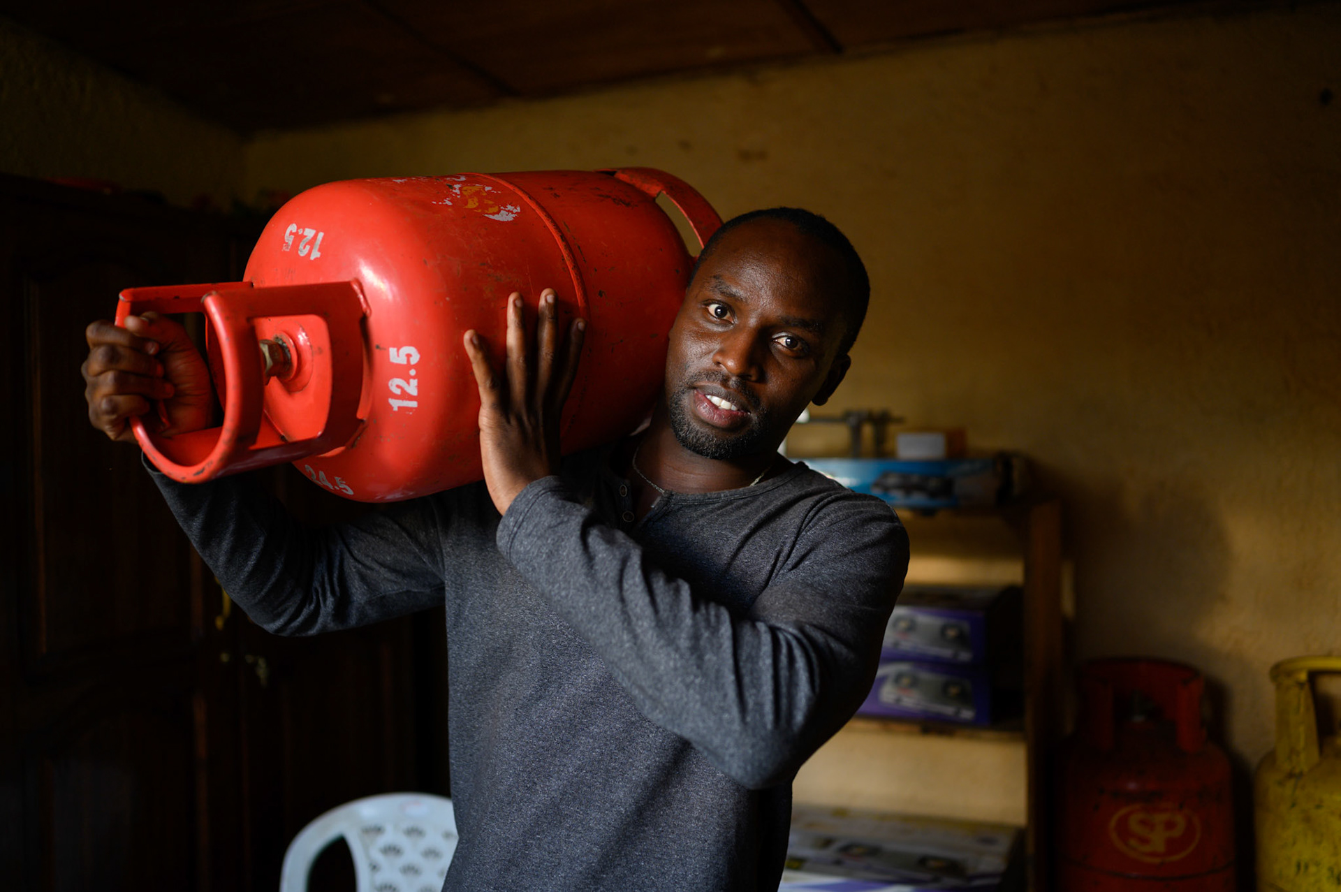Clement saw an opprtunity in the Rwandan Governments policy to move all charcoal cooking to gas with two years. He has leased gas bottles and now runs a business renting out the bottles to customers in his area.