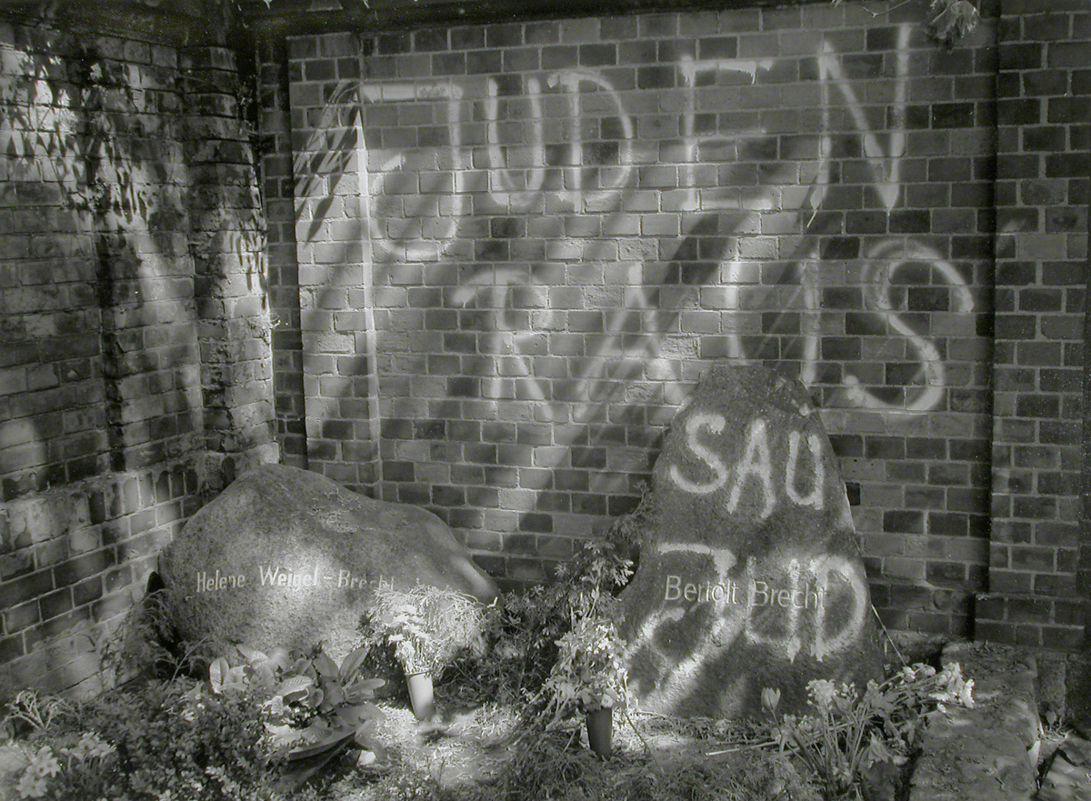 Brecht und Weigel