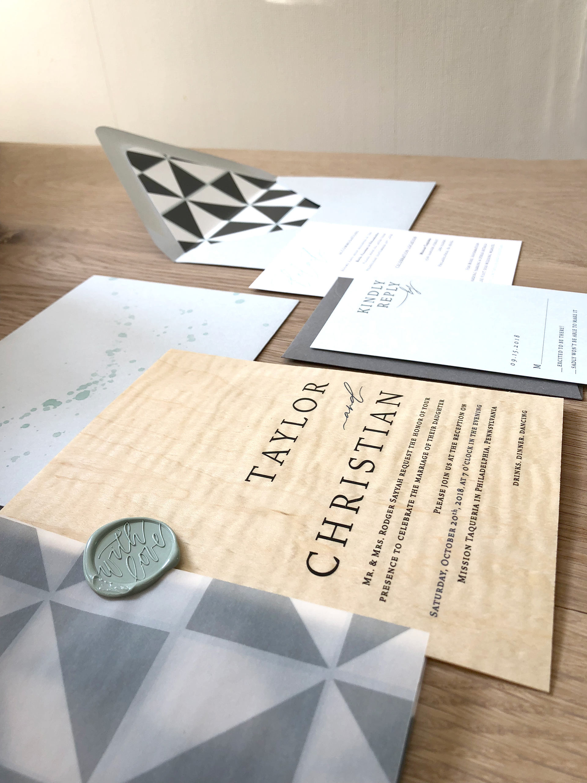 Cruz Invitation Detail