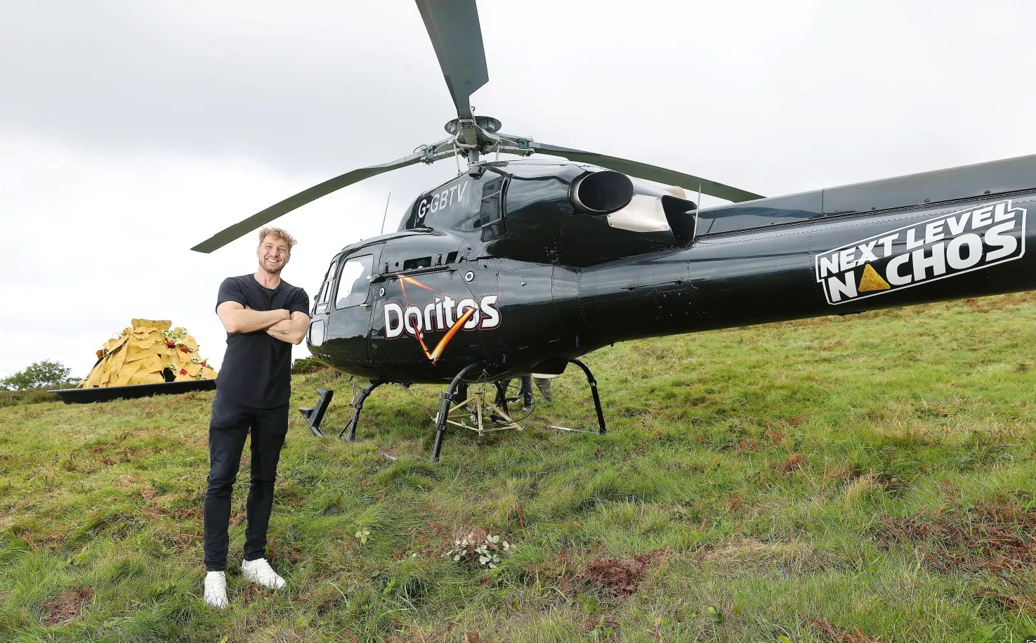 SAM CHOPPER THOMPSON & THE HELICOPTER