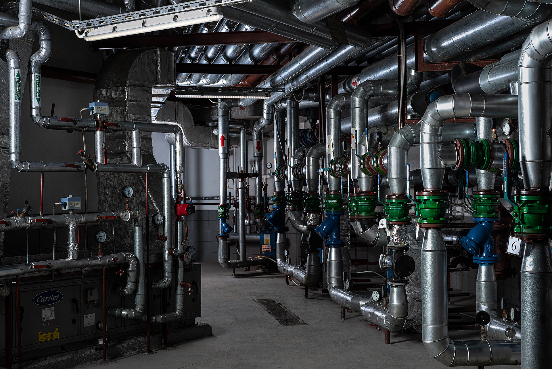 Профессиональная съемка технического помещения в Екатеринбурге