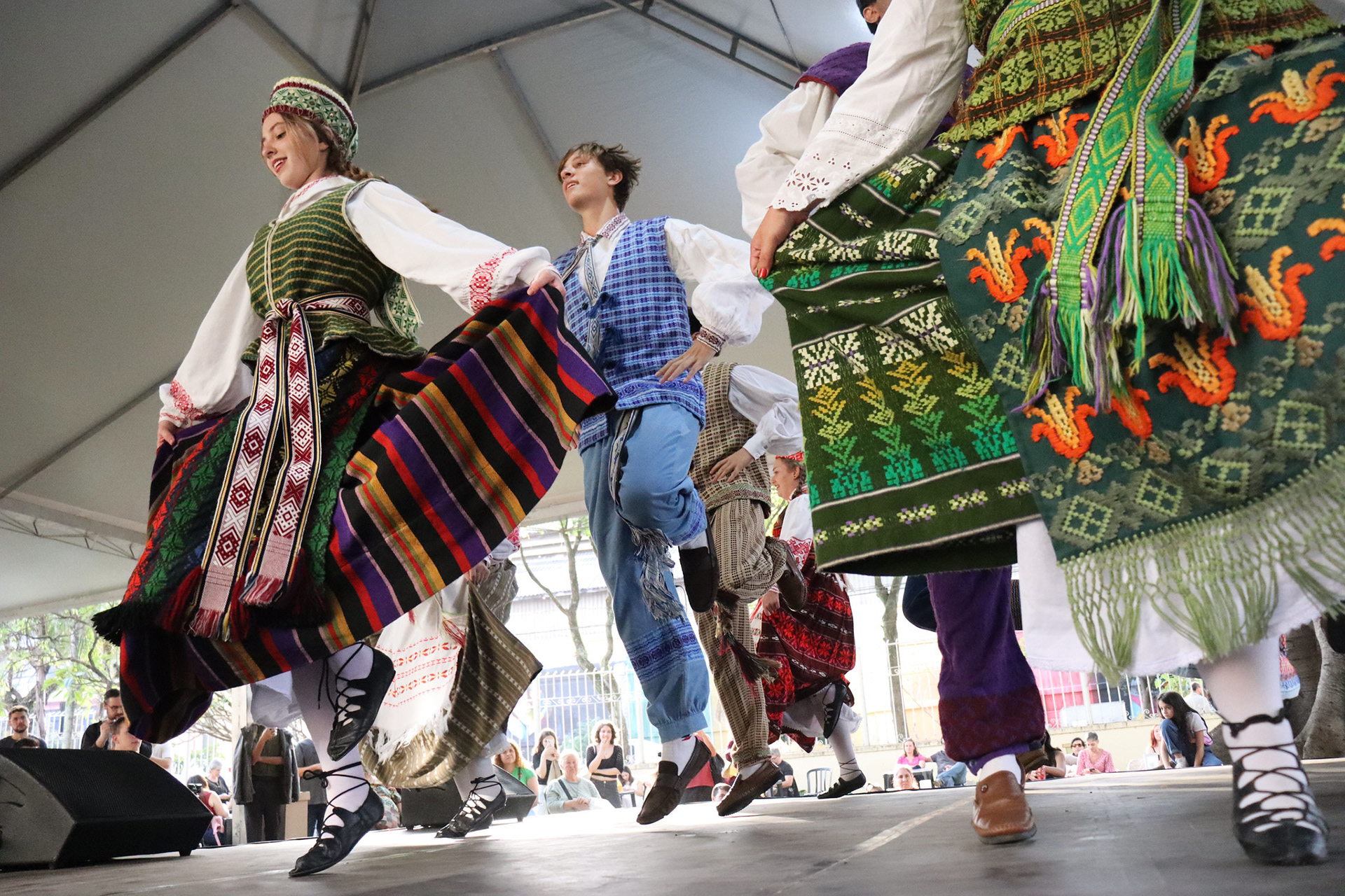 Dança Lituana no Festival Viva Leste Europeu