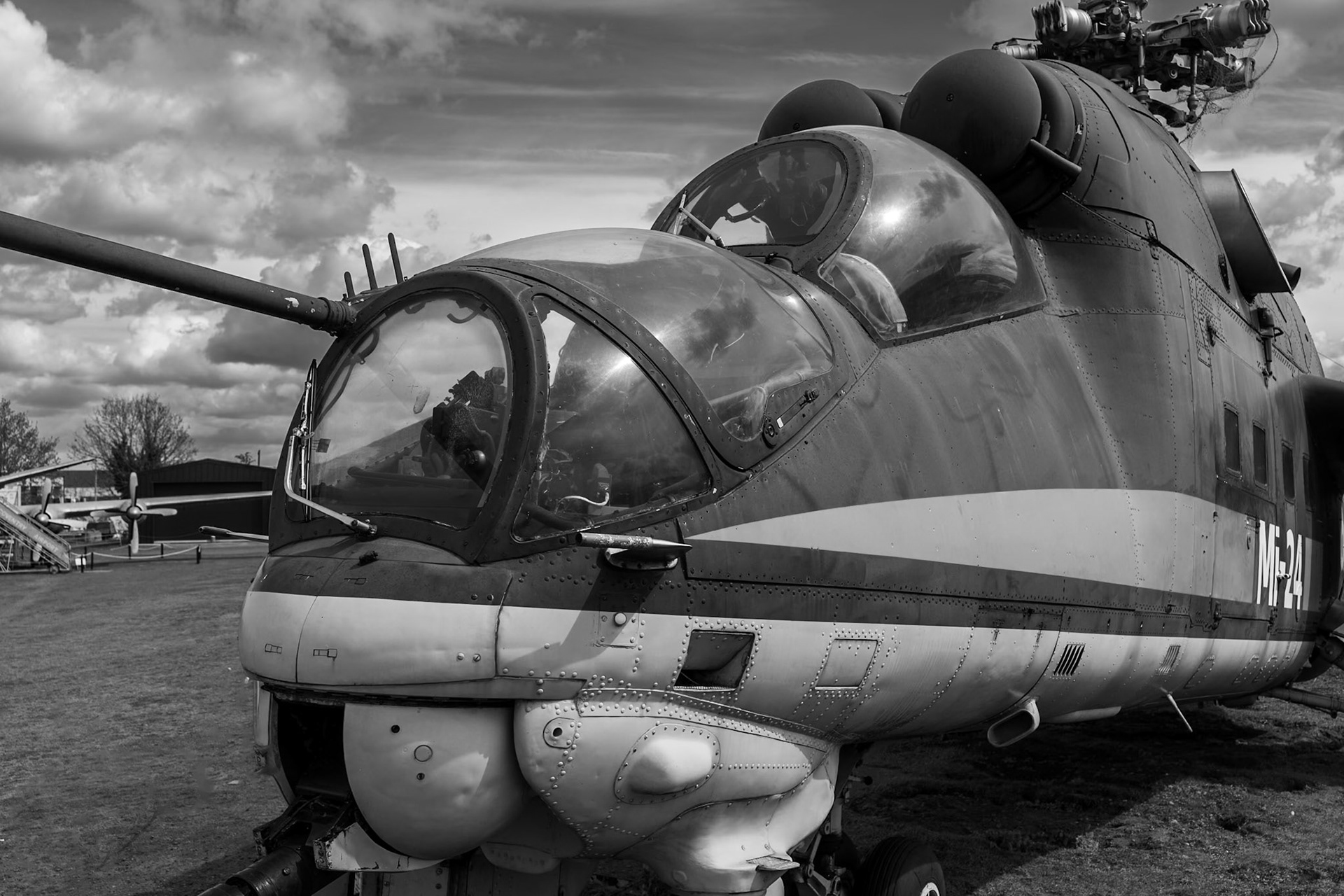 Mil - Mi-24 "Hind D". Midland Air Museum, Warwickshire. April 2024.