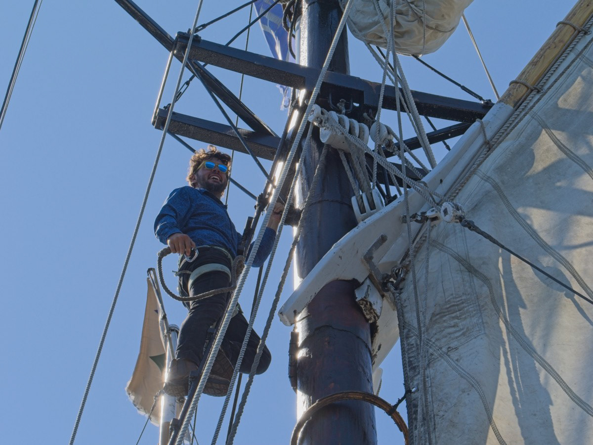 First Mate up the mast