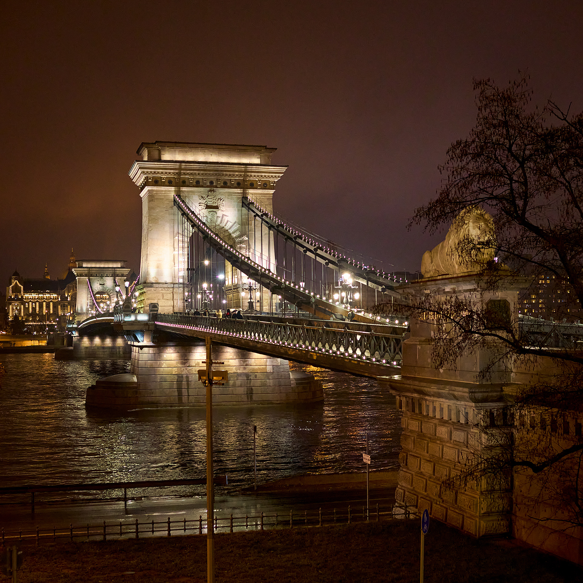 Hungary - Budapest - Széchenyi Chain Bridge