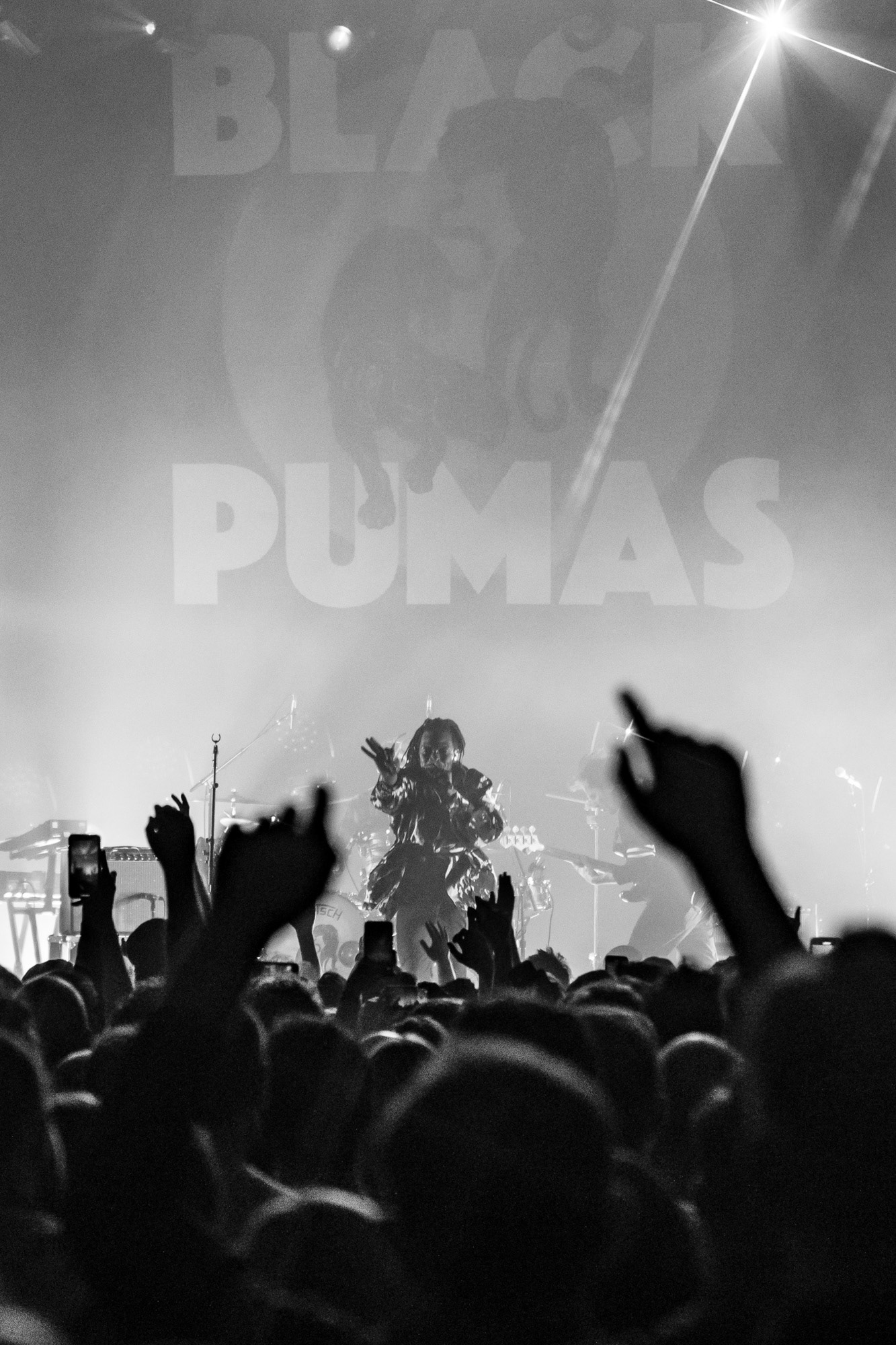 BLACK PUMAS