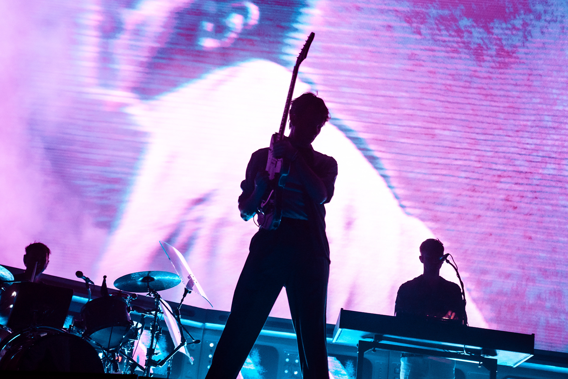 GLASS ANIMALS
