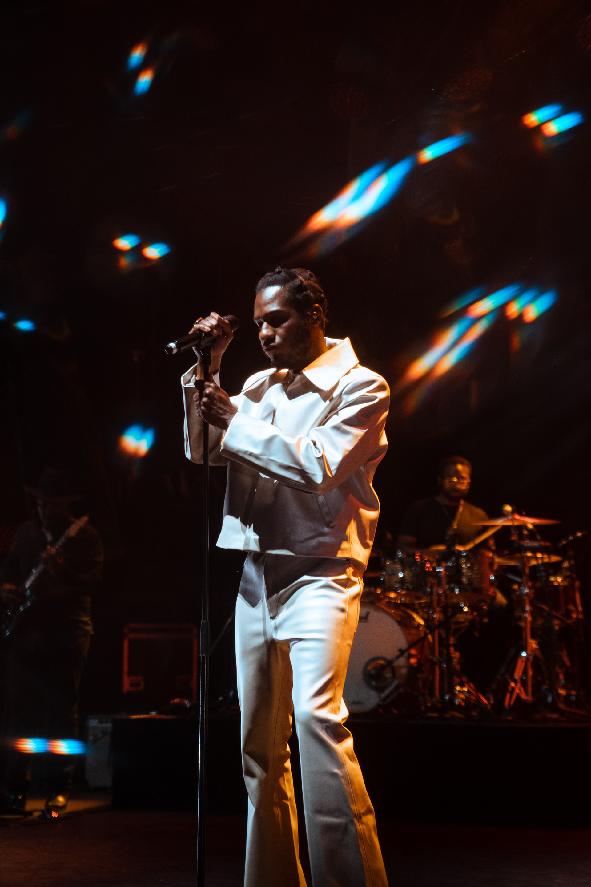 LEON BRIDGES
