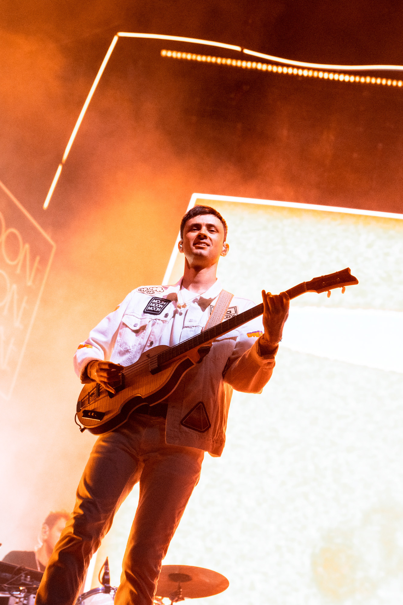 GLASS ANIMALS