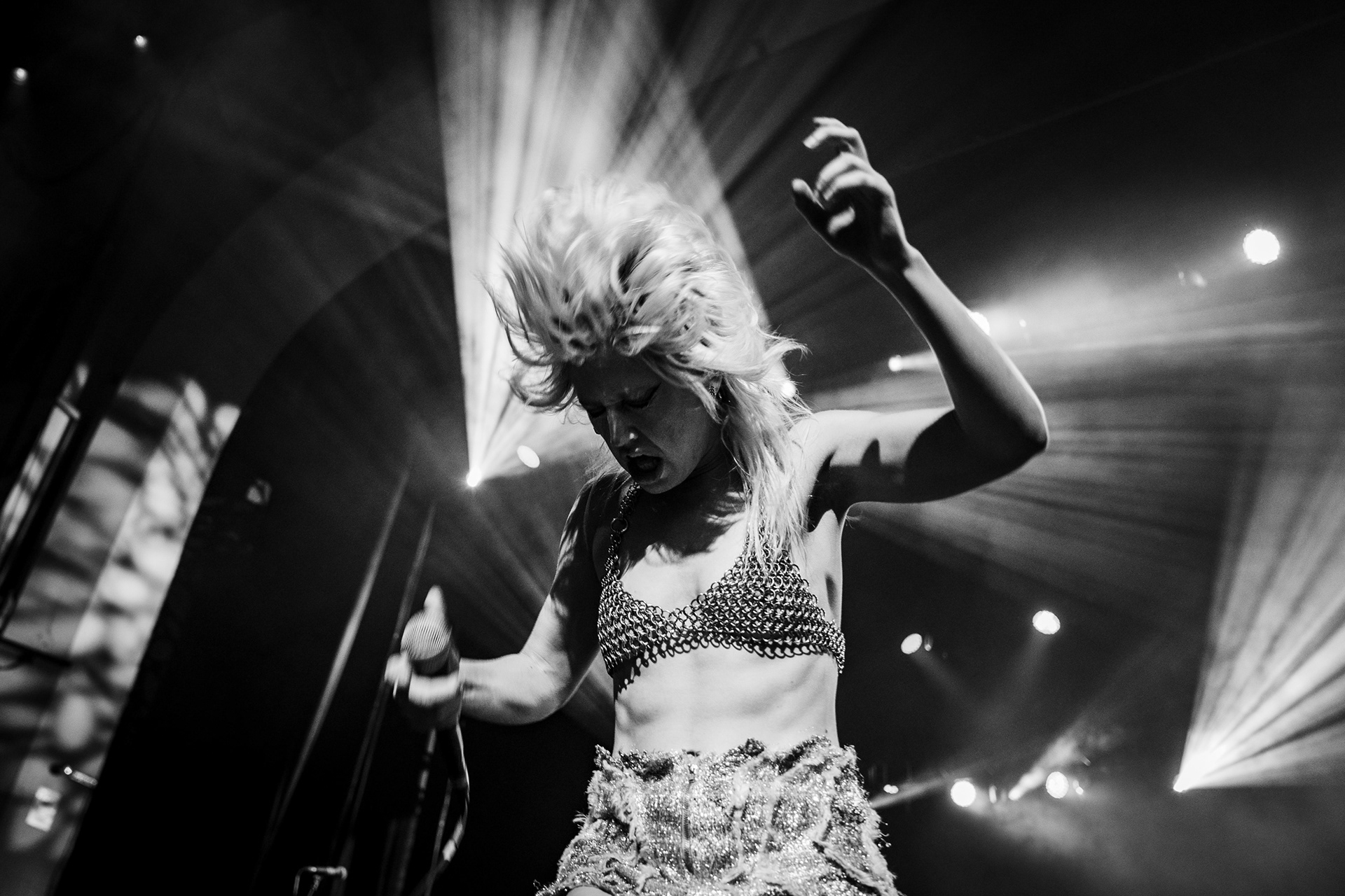 AMYL & THE SNIFFERS