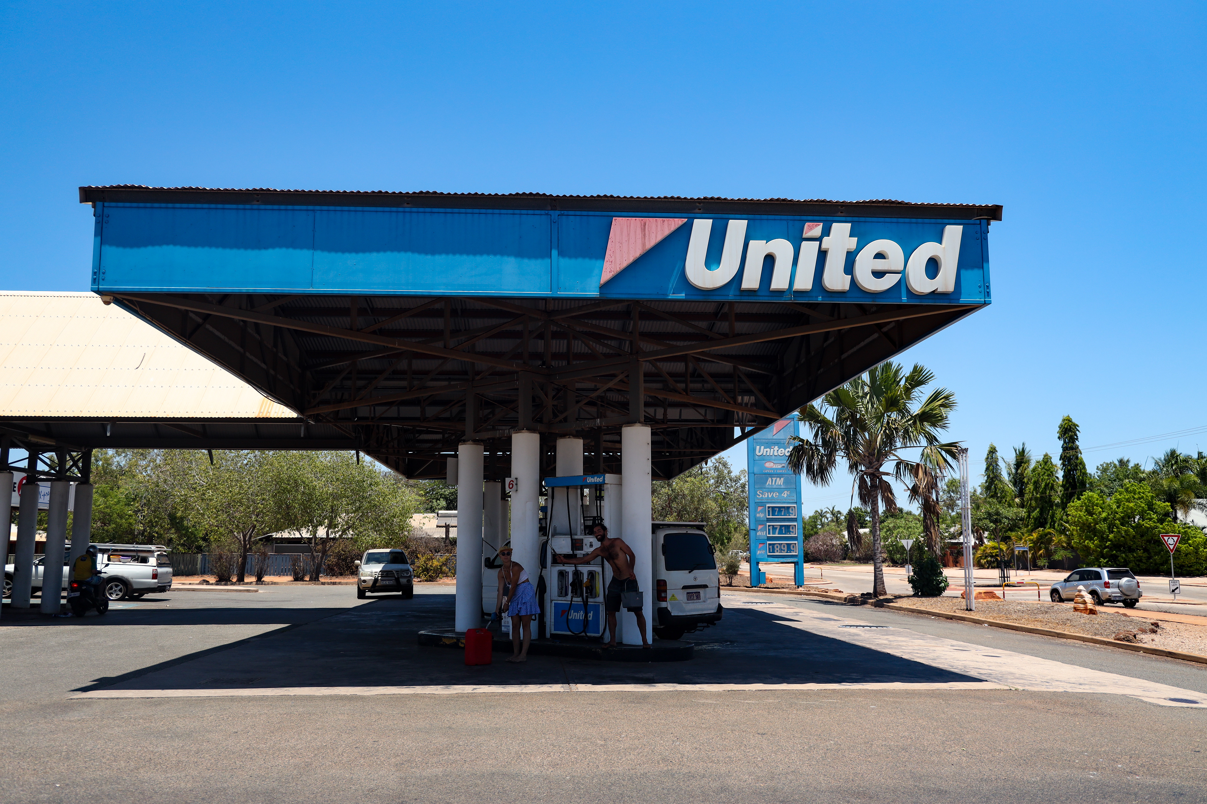 41- 177.9 AUD cents/ litre