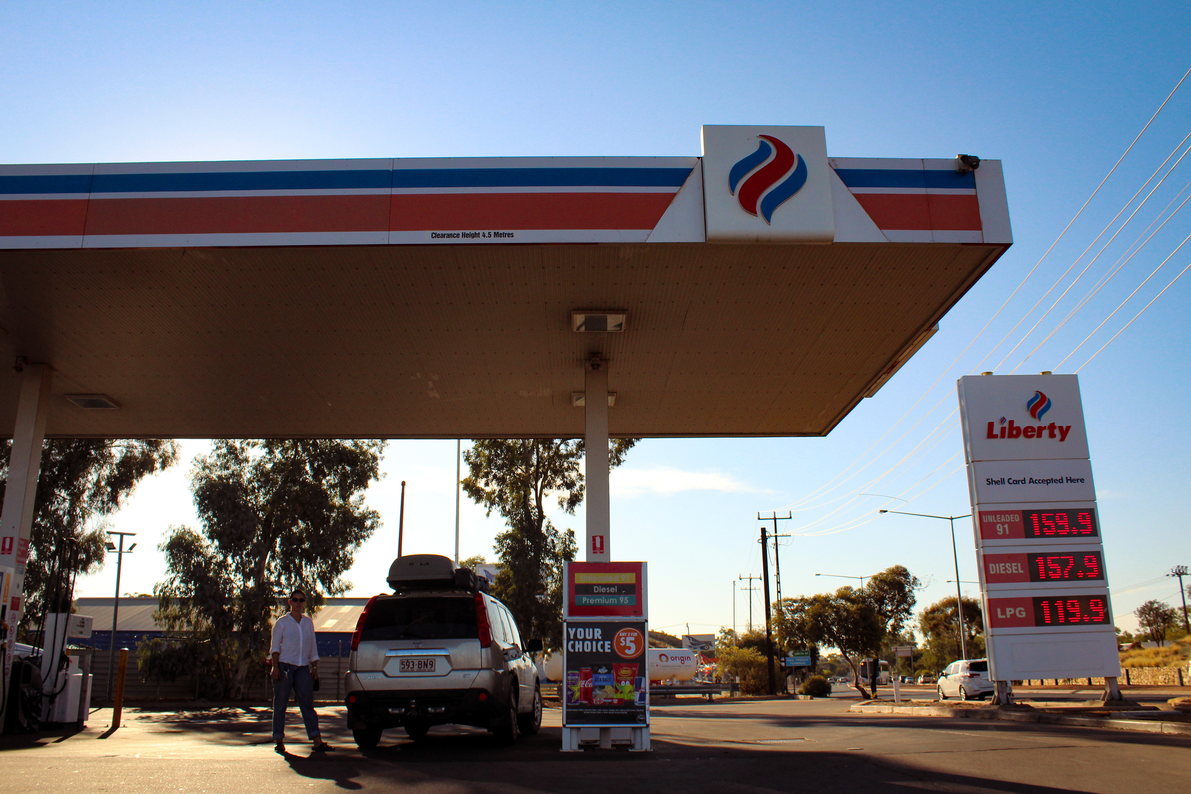 22- 159.9 AUD cents/ litre