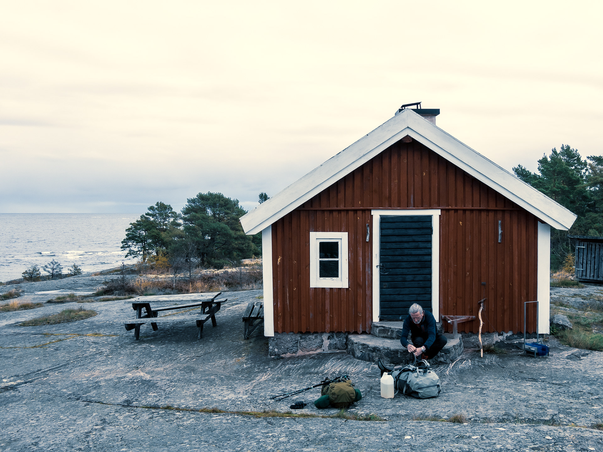 Erik Wallgren in front of our cabin on Torrö