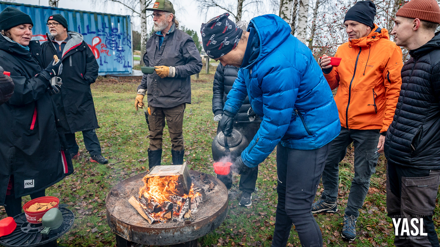 Everyone enjoying the pre-race fika at the 8th Annual Bråviken Cold Feet Paddle Race