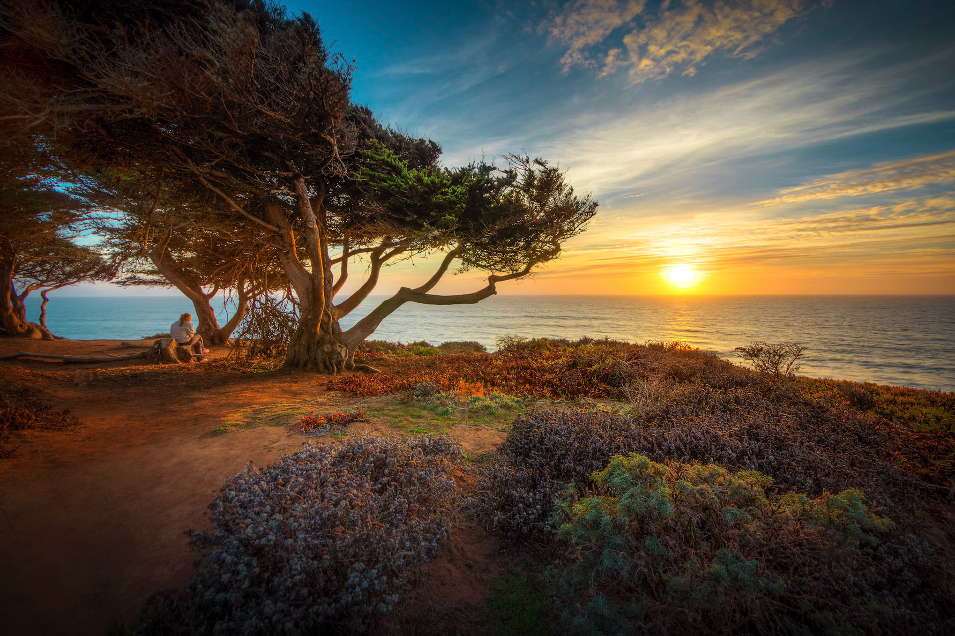 Originally published:
http://www.phototraces.com/hdr-photography/photomatix-hdr/