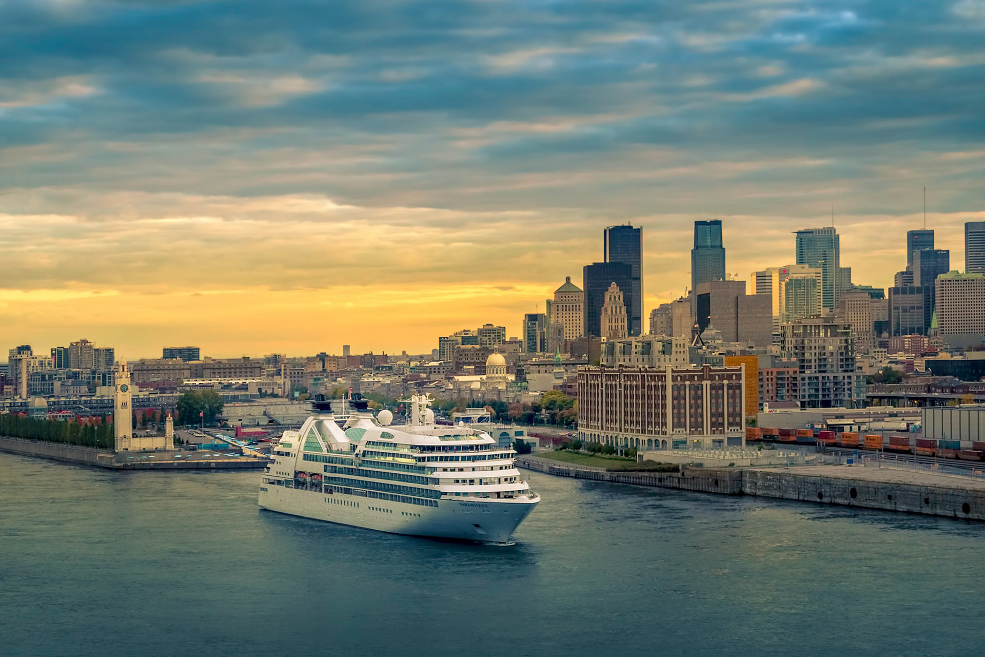 Seaburn Quest in Old Montreal
