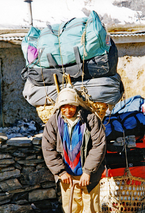 Porteur à Phortse Thanga