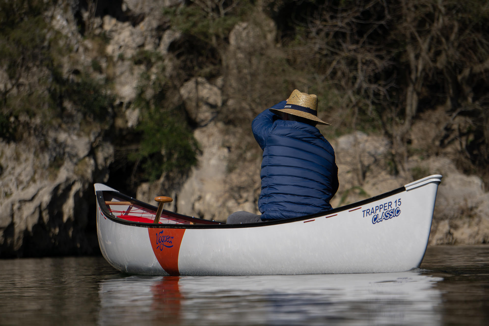 Legende dans un canoë made in France.