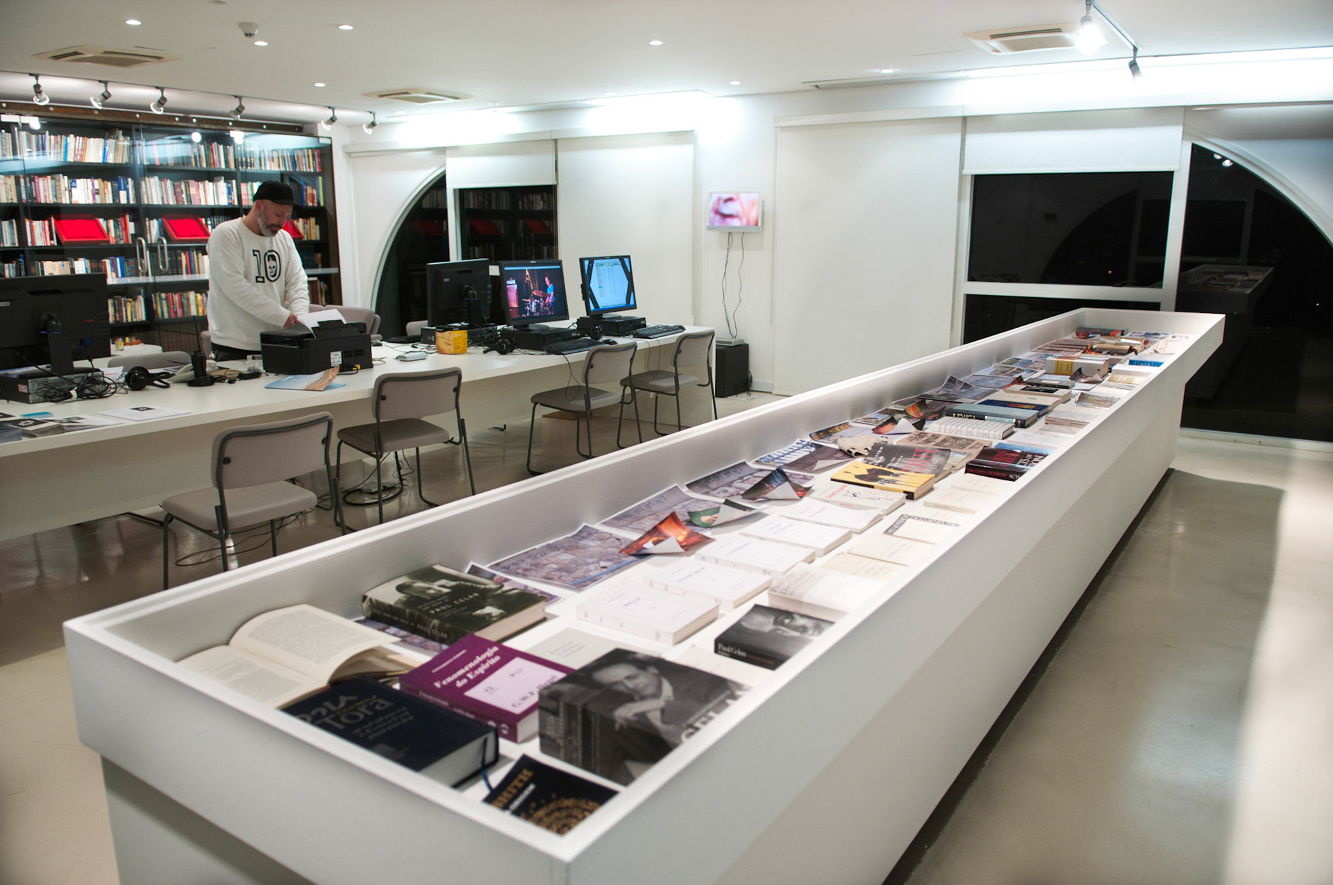 Library intervention (ph. Edouard Fraipont)
