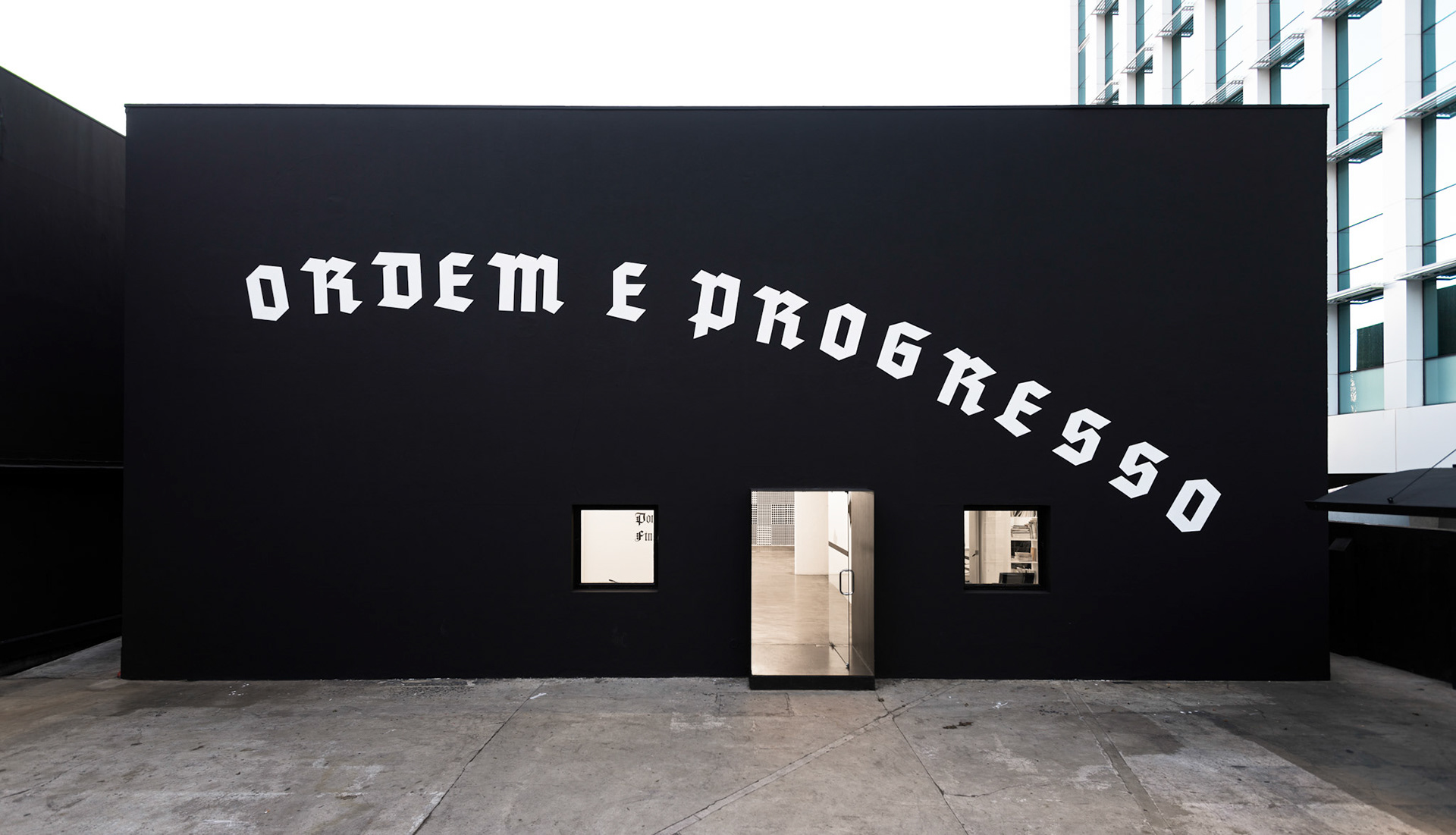 Fracture: Order and Progress (ph: Edouard Fraipont)