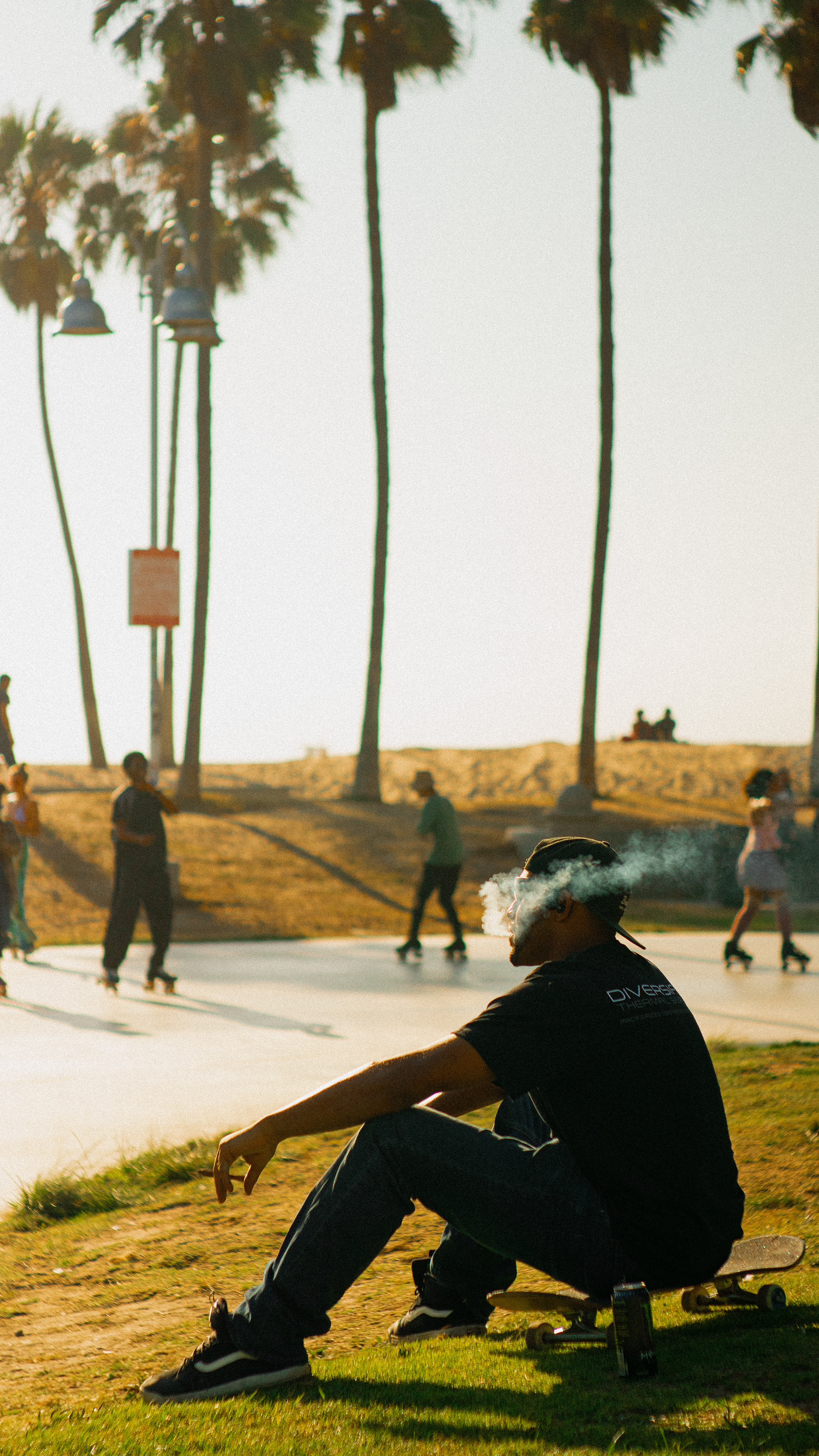 "GOOD GAS ON CALI BEACH"