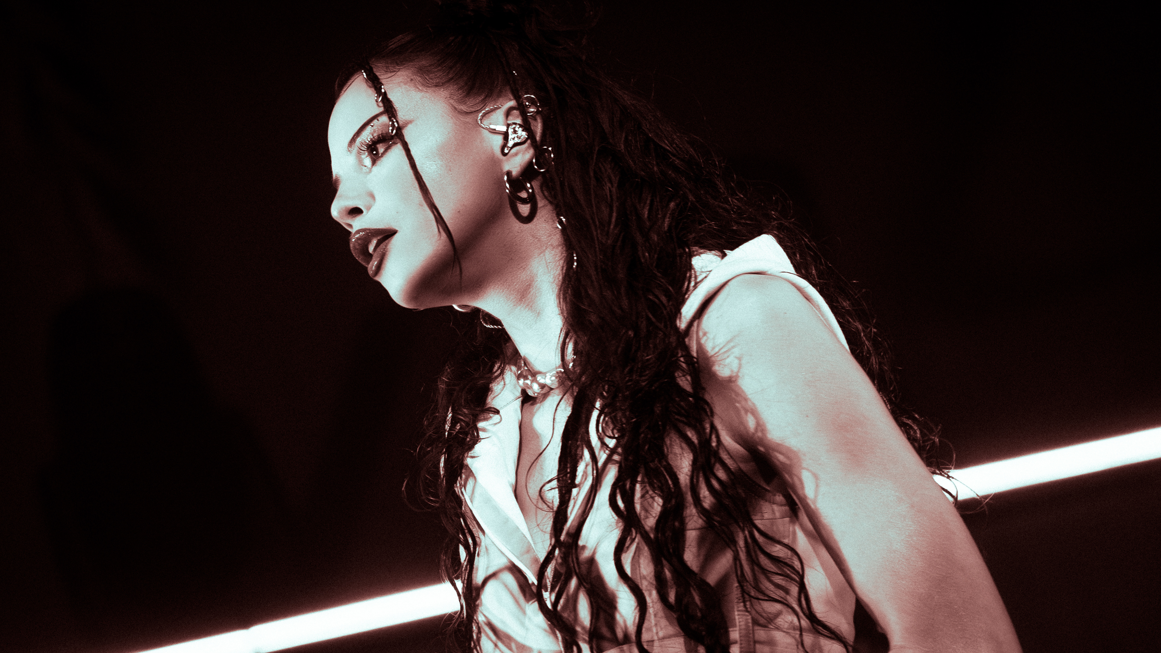 NINA CHUBA auf GLAS-TOUR