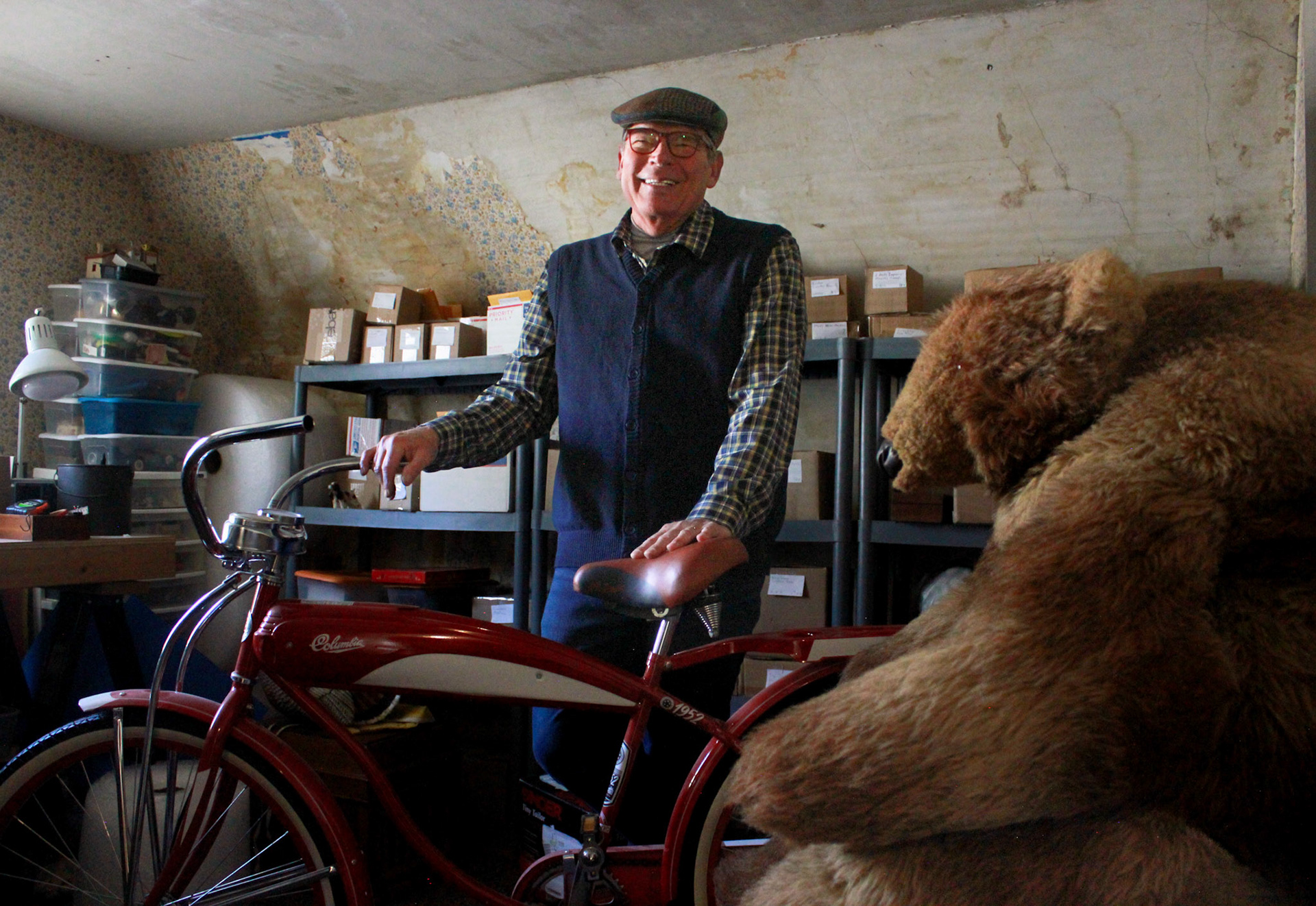 Will, He/Him . “So happy to be where I am in life after staying closeted most of it. I am proud to be a part of the senior community. Yes, seen a few summers, so let’s just say 60 something and leave it at that. Love being eclectic, so the term Queer fits me perfectly. I avoid negatively in life as much as I possibly can but it still happens. I gravitate toward the type of people that are positive, kind, fun and creative, they are my safety zone. The meaning of life to me in a plain nutshell is learning, especially from other people. A child at heart, simple things will always amuse me. Give me a holiday and I am there to celebrate it. I embrace who I am, proud of it, wouldn’t change a thing. I live everyday by - “Lucky To Be Different”.