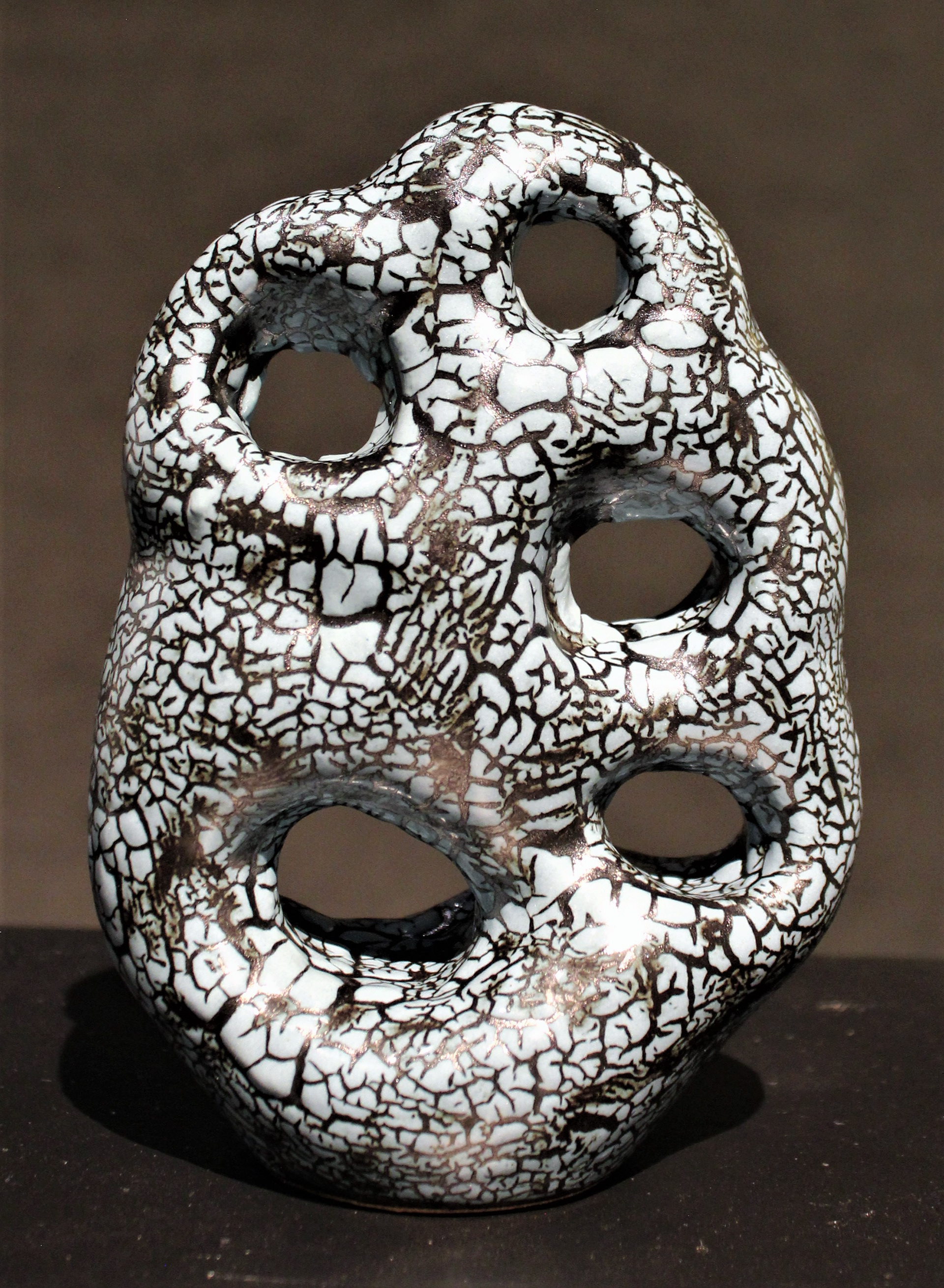 Hyacinthum Corallium Favum by Mark Freeman