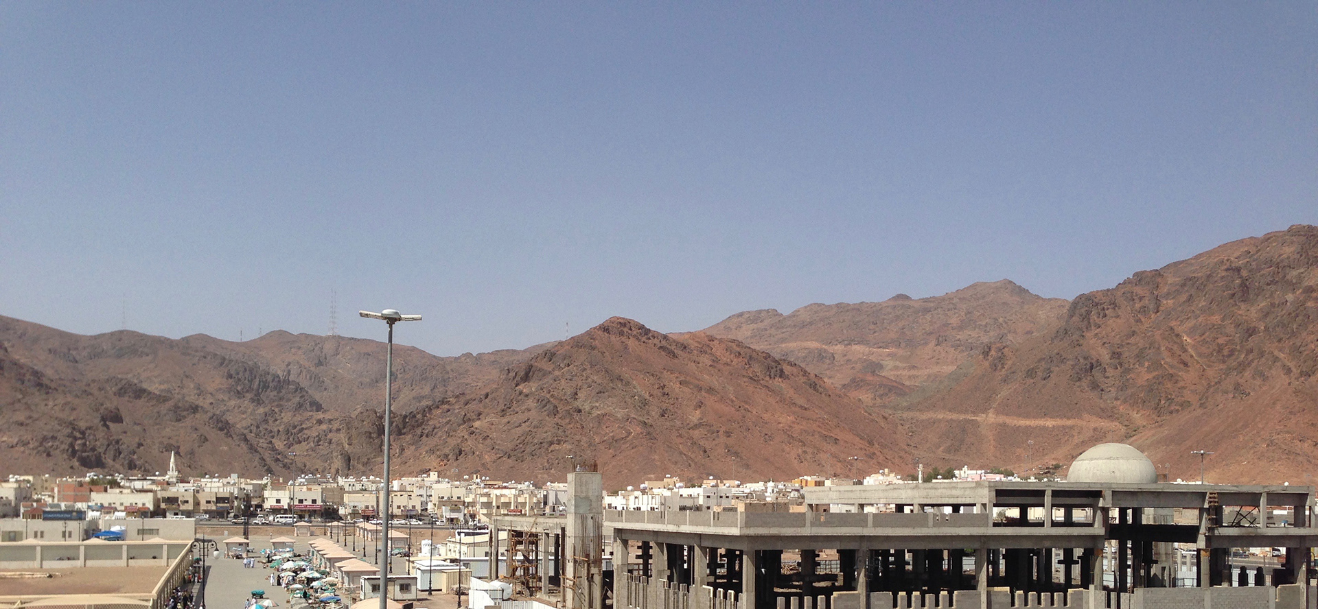 The Holy City of Mecca. Mount Uhud. Photo: Maissa Hamed ©