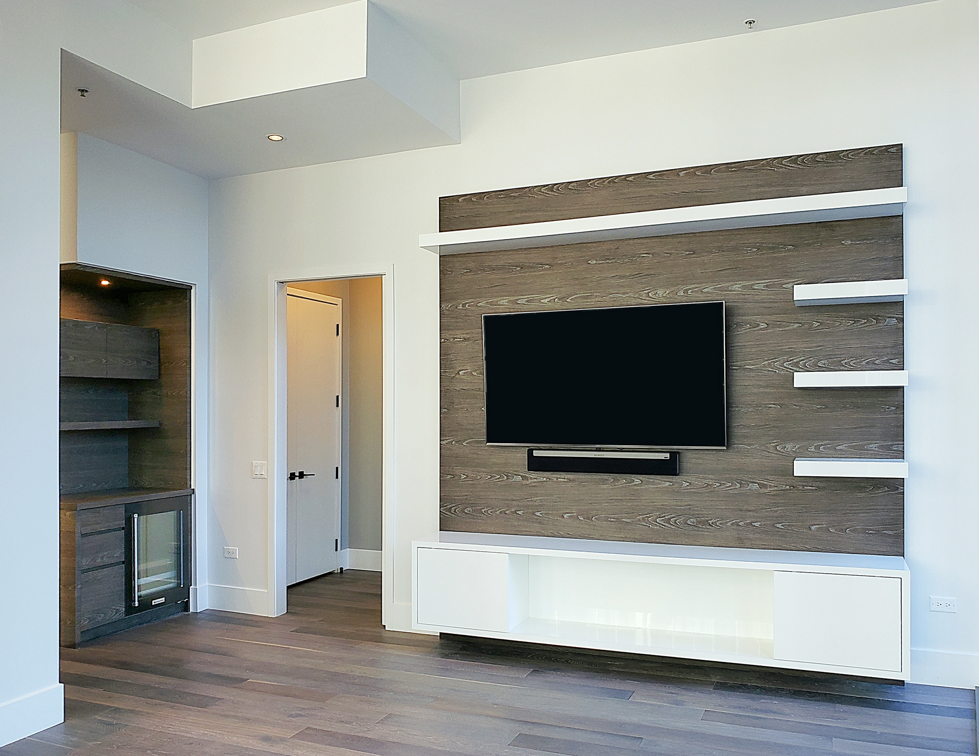 Custom Bar & Entertainment Unit