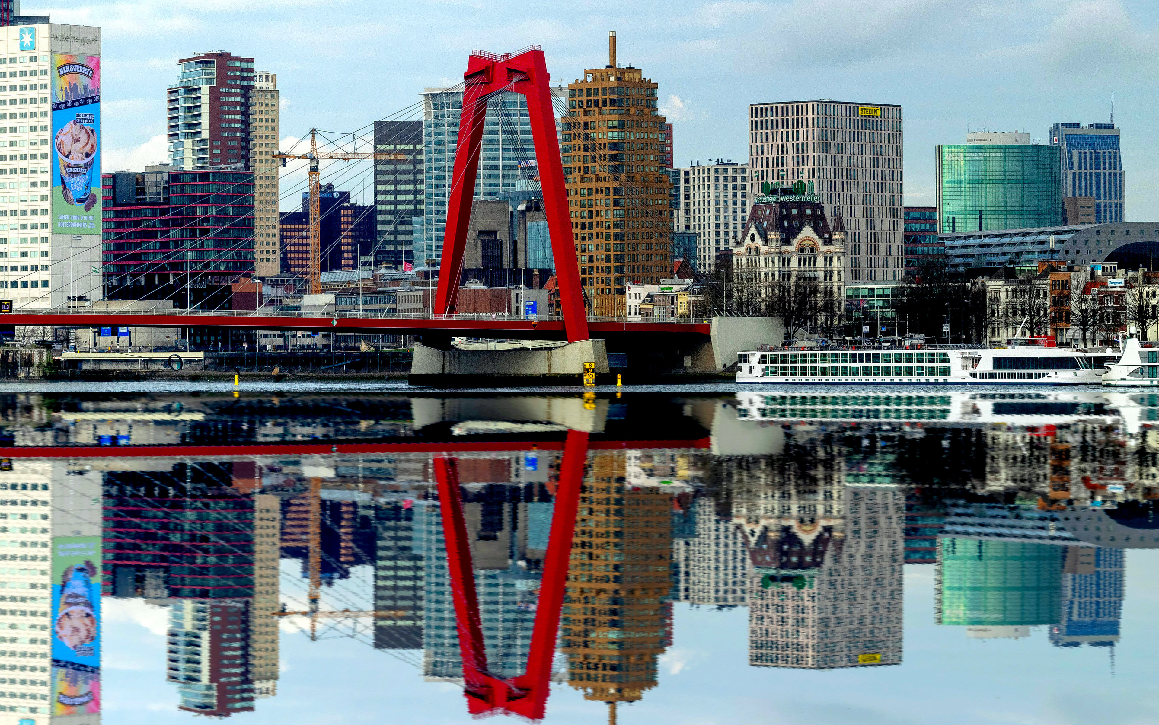 Rotterdam Skyline