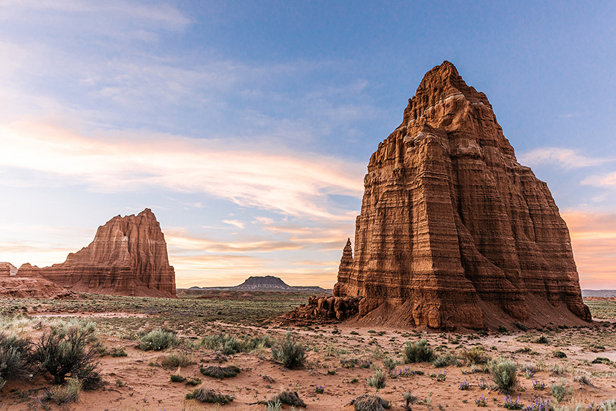 Caroline Sheanshang - Cathedral Valley