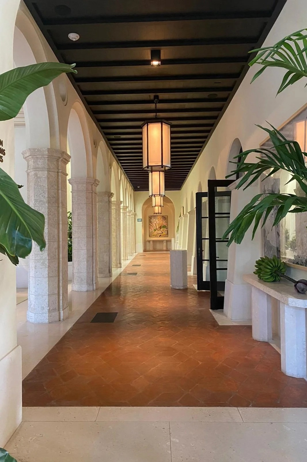 Four Seasons Hotel Miami Beach