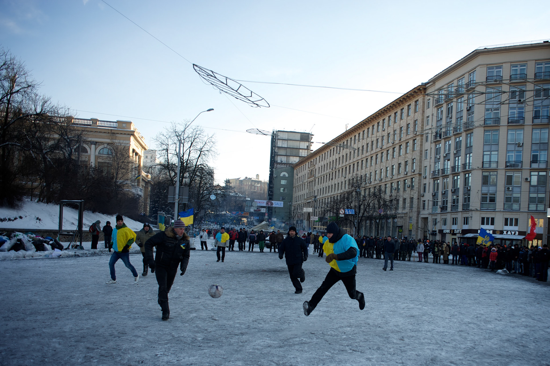 January 29, 2014 - Kiev, Ukraine: Anti-government protestors play football outside Kiev's Independence Square. (Paulo Nunes dos Santos)