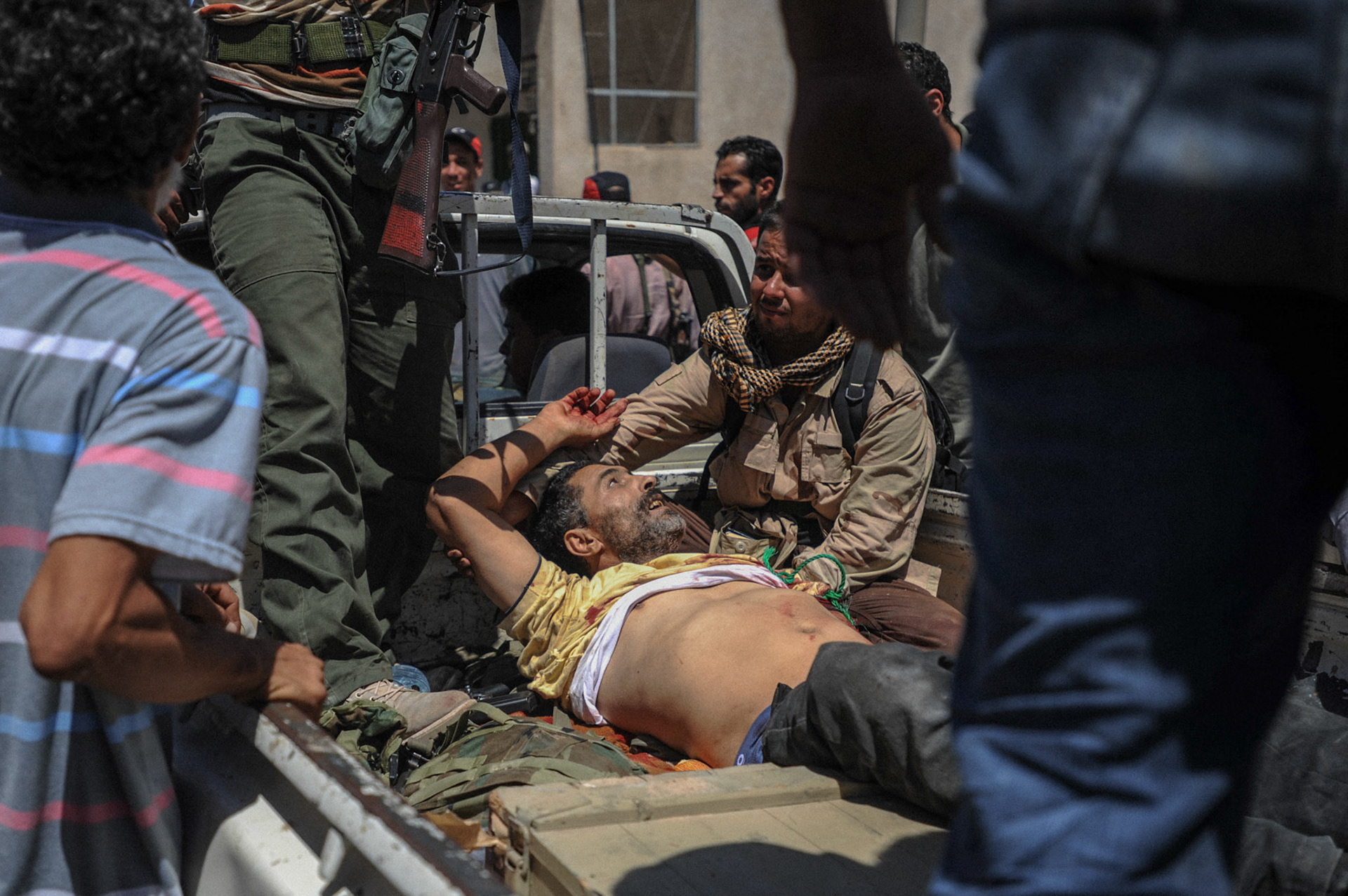 Libyan revolutionary forces advance on Zawiya